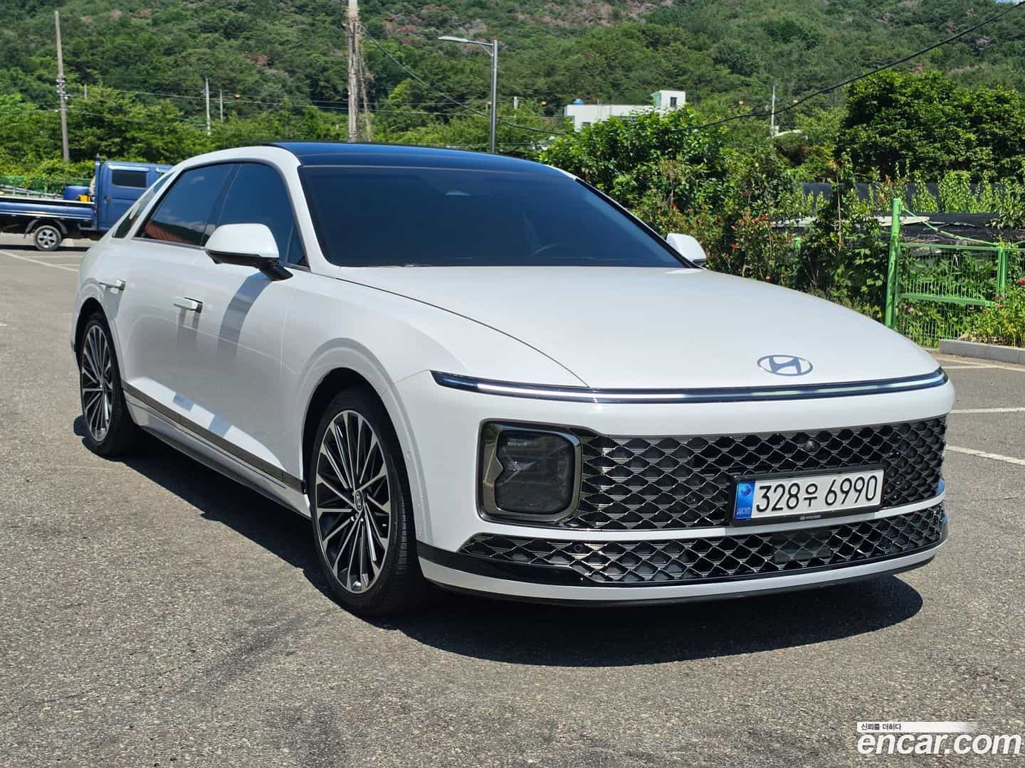 Grandeur Hyundai 2023.3-OUTER-002