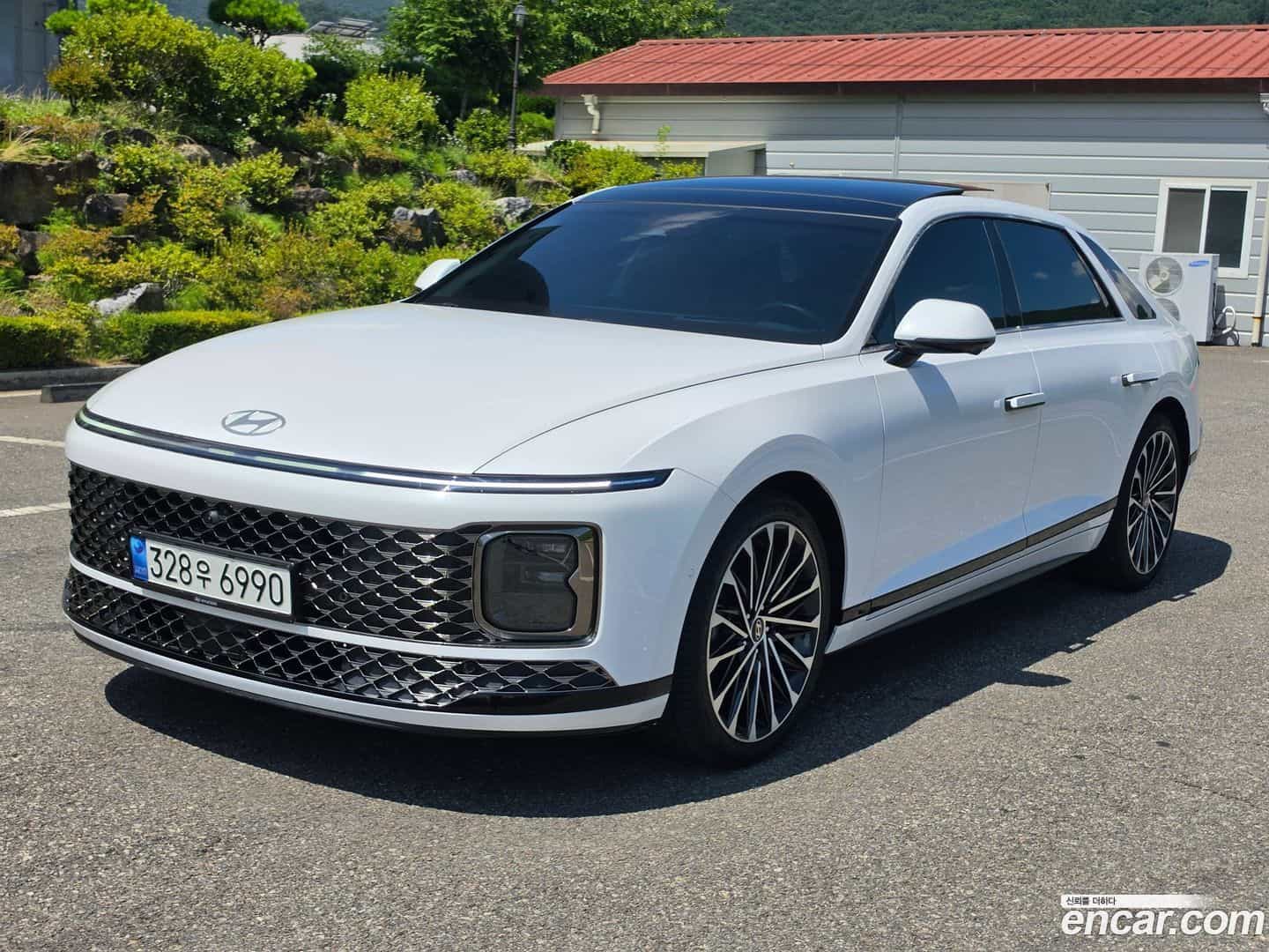 Grandeur Hyundai 2023.3-OUTER-003