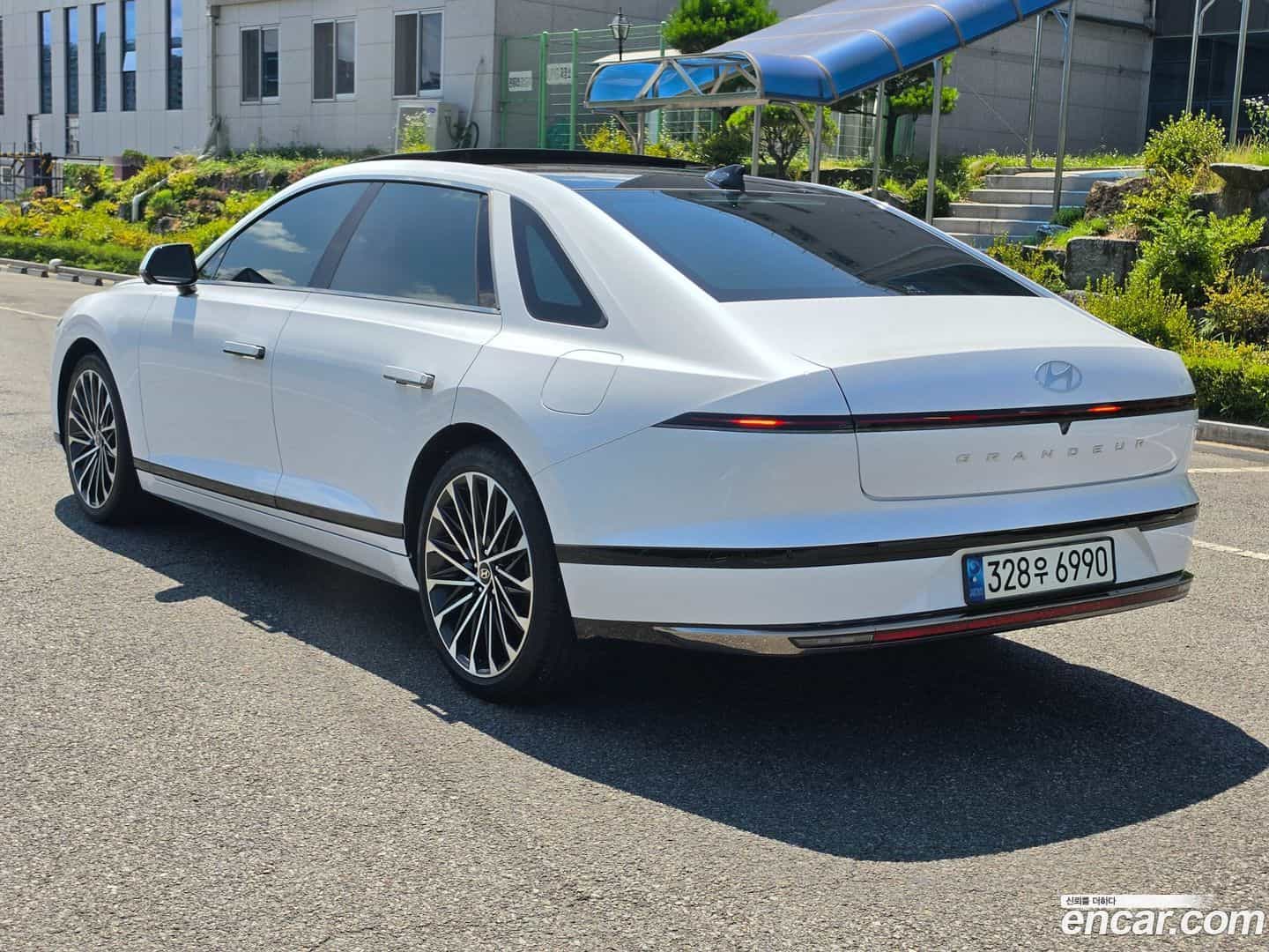 Grandeur Hyundai 2023.3-OUTER-004