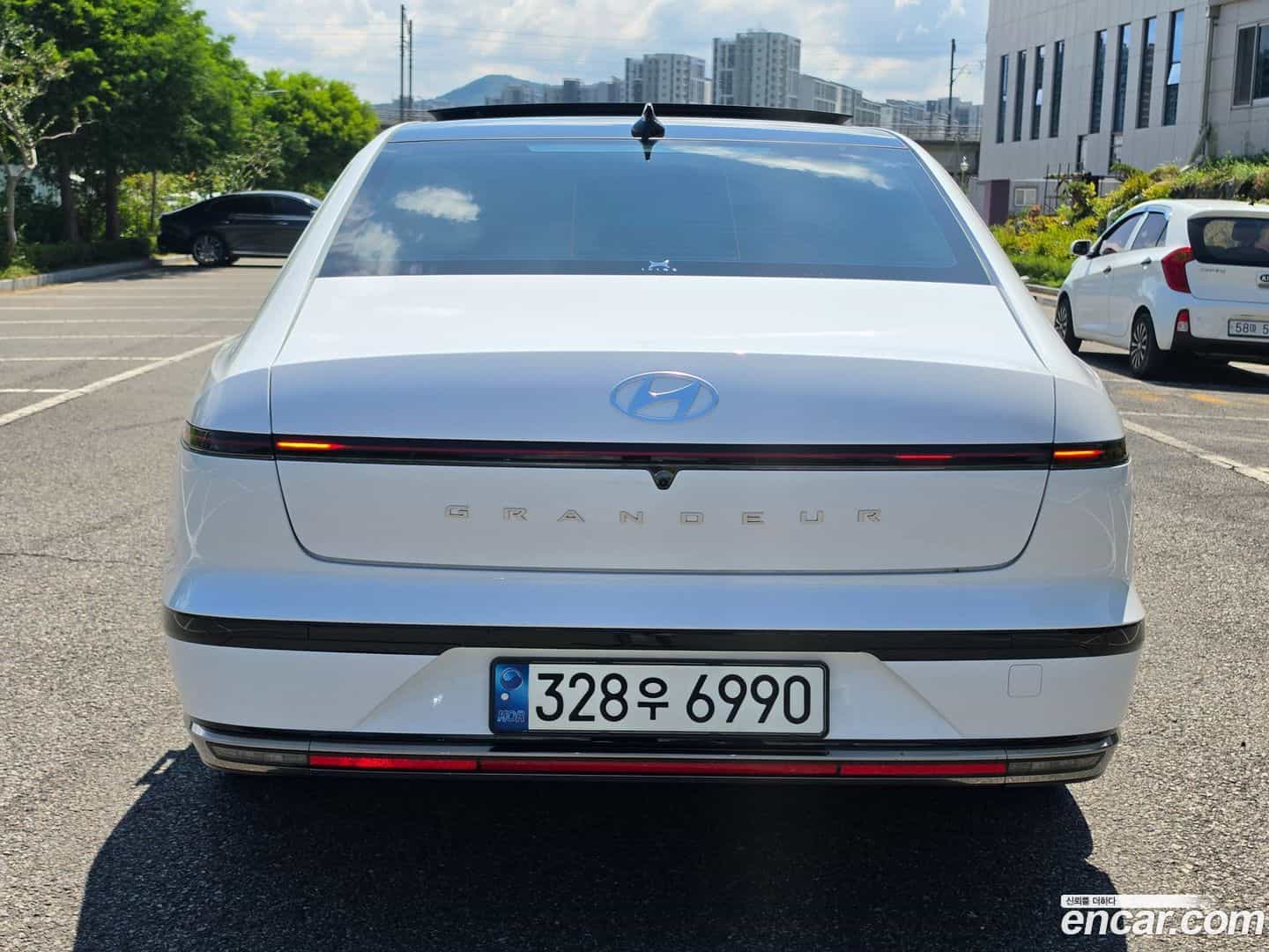Grandeur Hyundai 2023.3-INNER-007