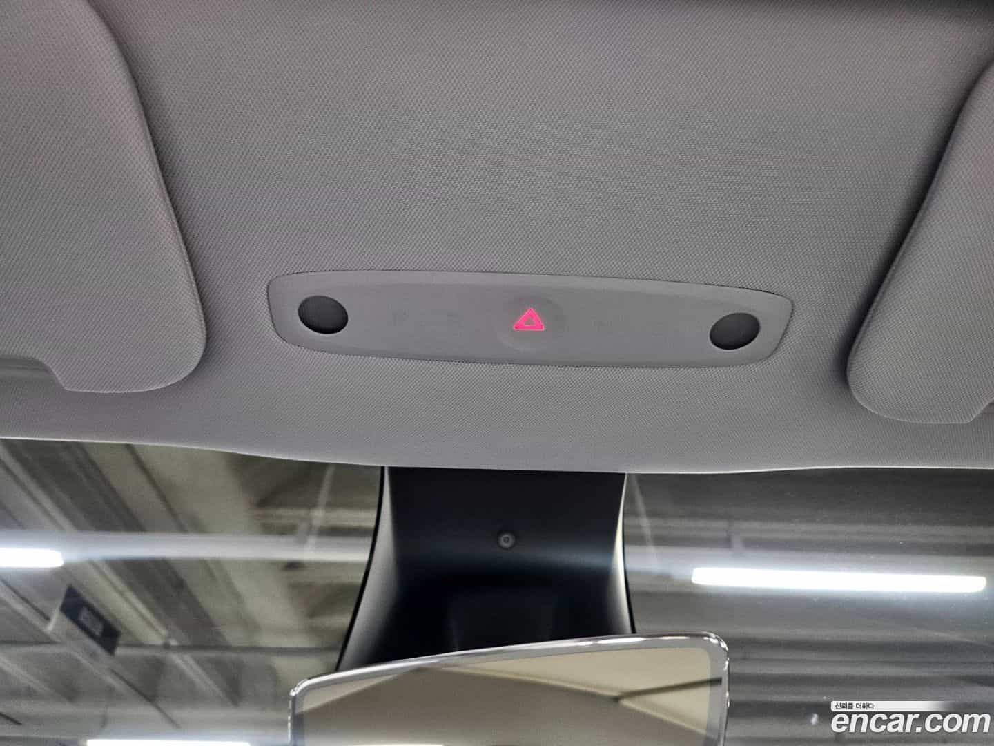 Model Y Tesla 2025.9-OPTION-022