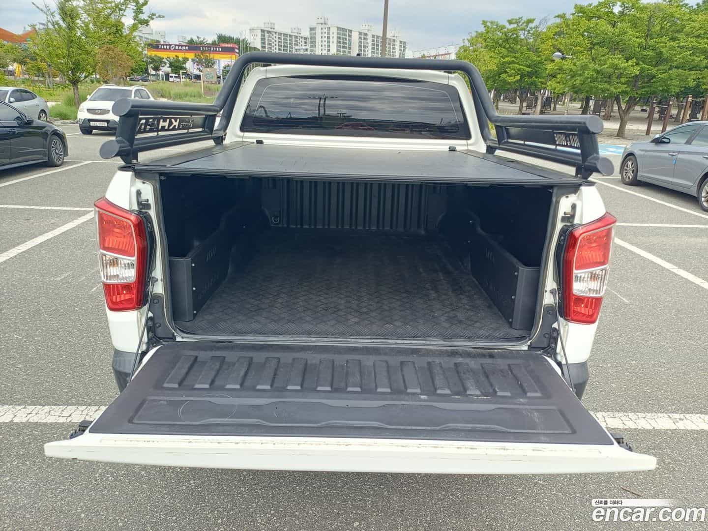Rexton KG Mobility 2020.10-INNER-007