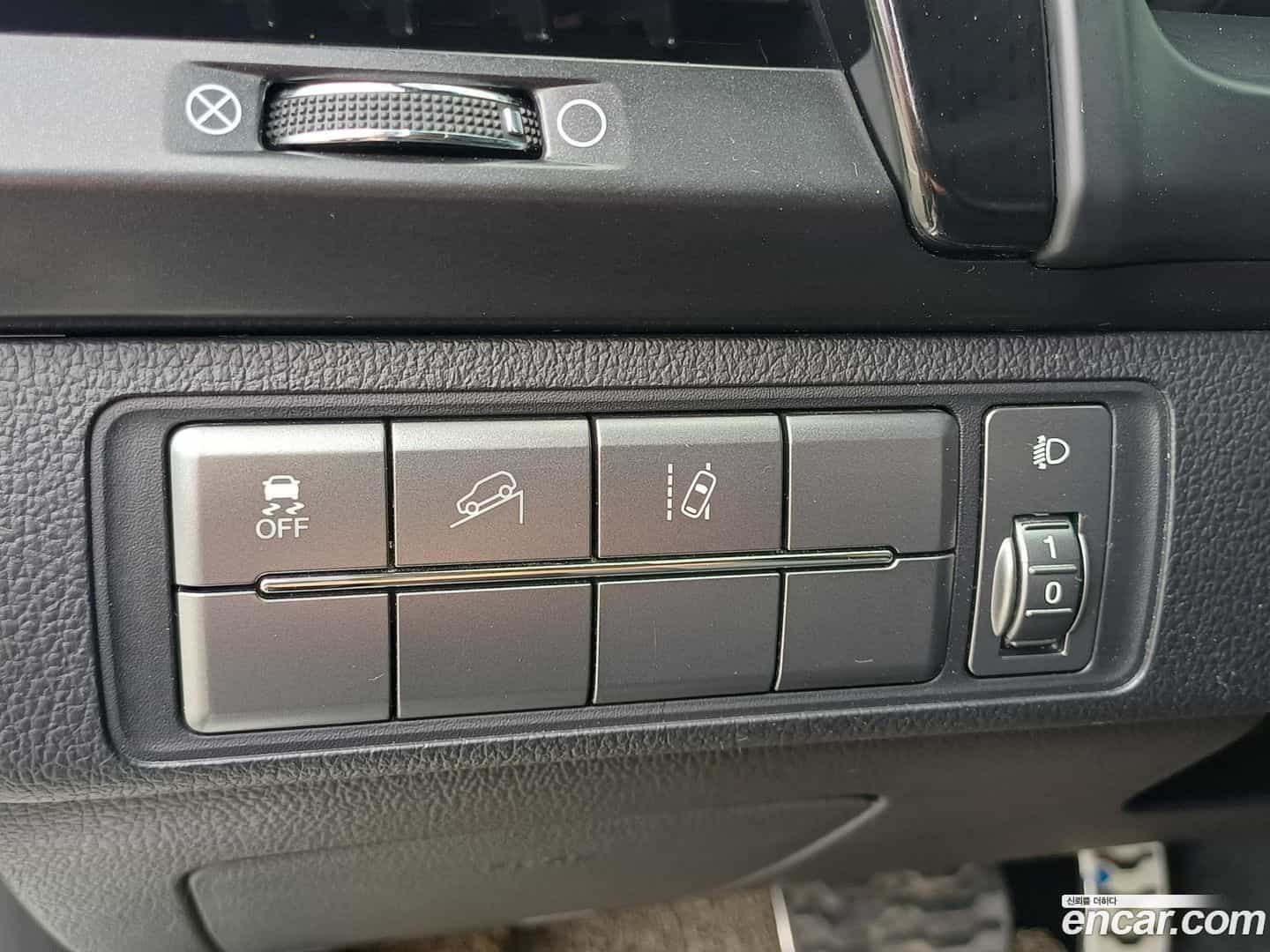 Rexton KG Mobility 2020.10-OPTION-021
