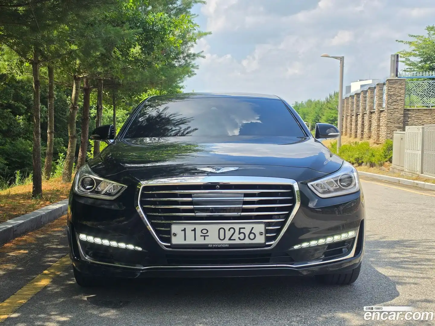 EQ900 Genesis 2016.5-OUTER-001