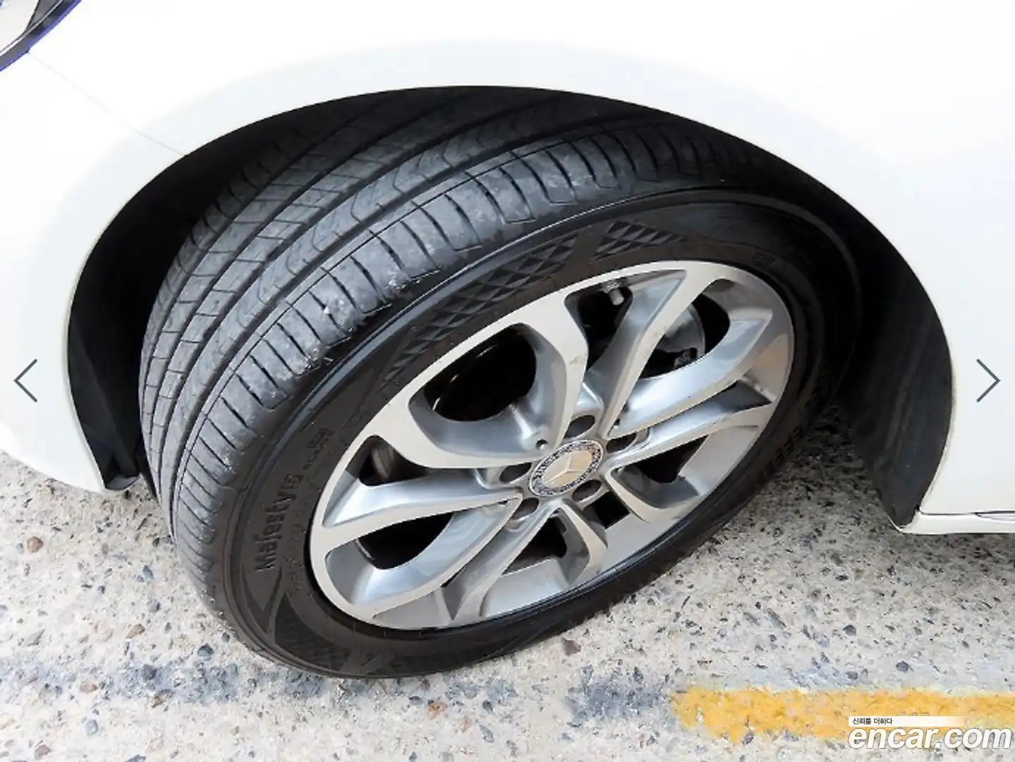 C-Class Mercedes-Benz 2015.7-OPTION-024