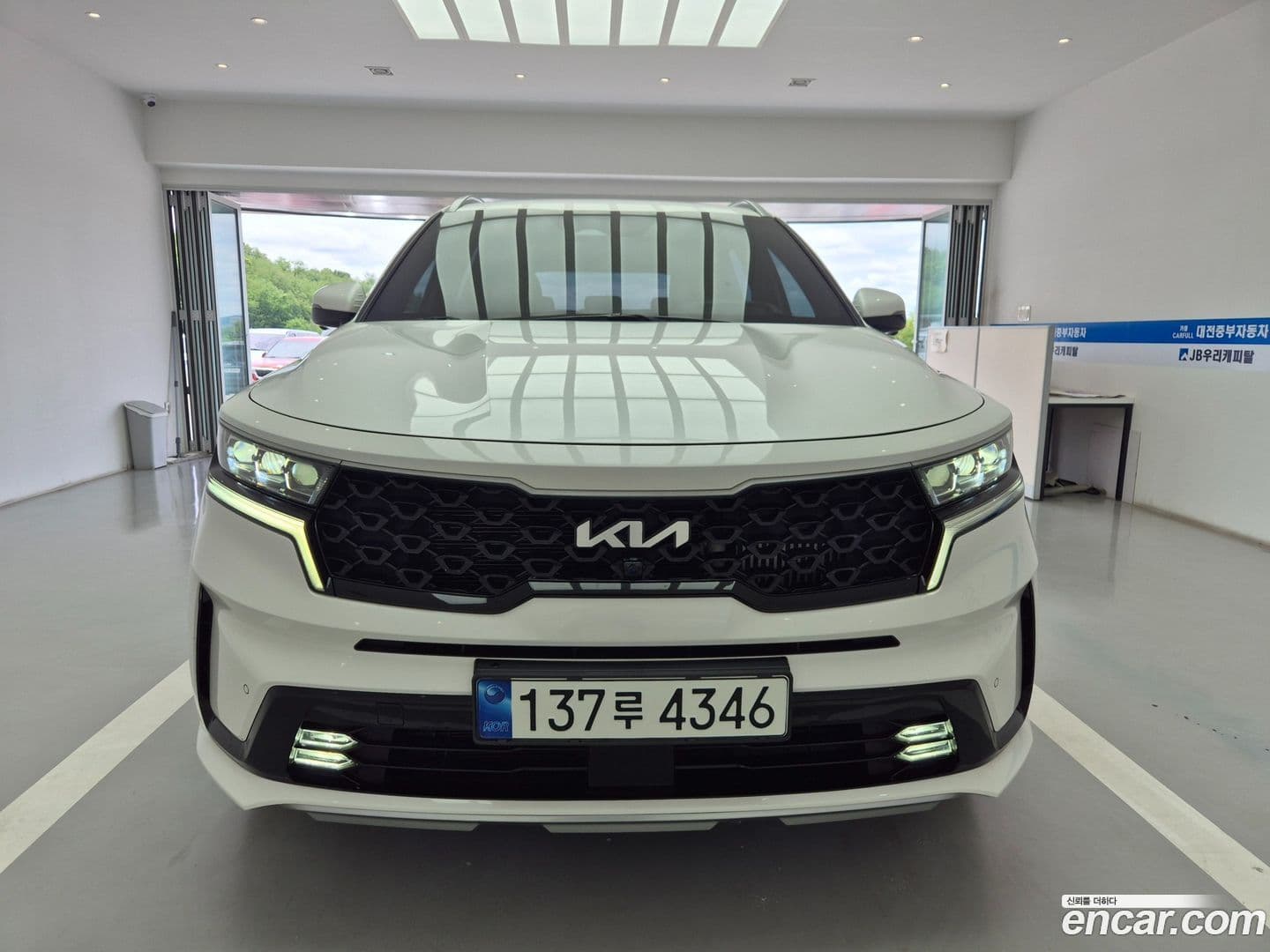 Main__Slider__Photo:Sorento Kia 2023.4-0