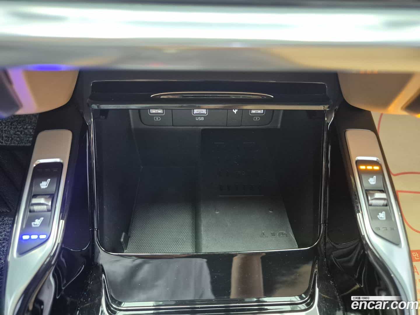 Sorento Kia 2023.4-OPTION-018