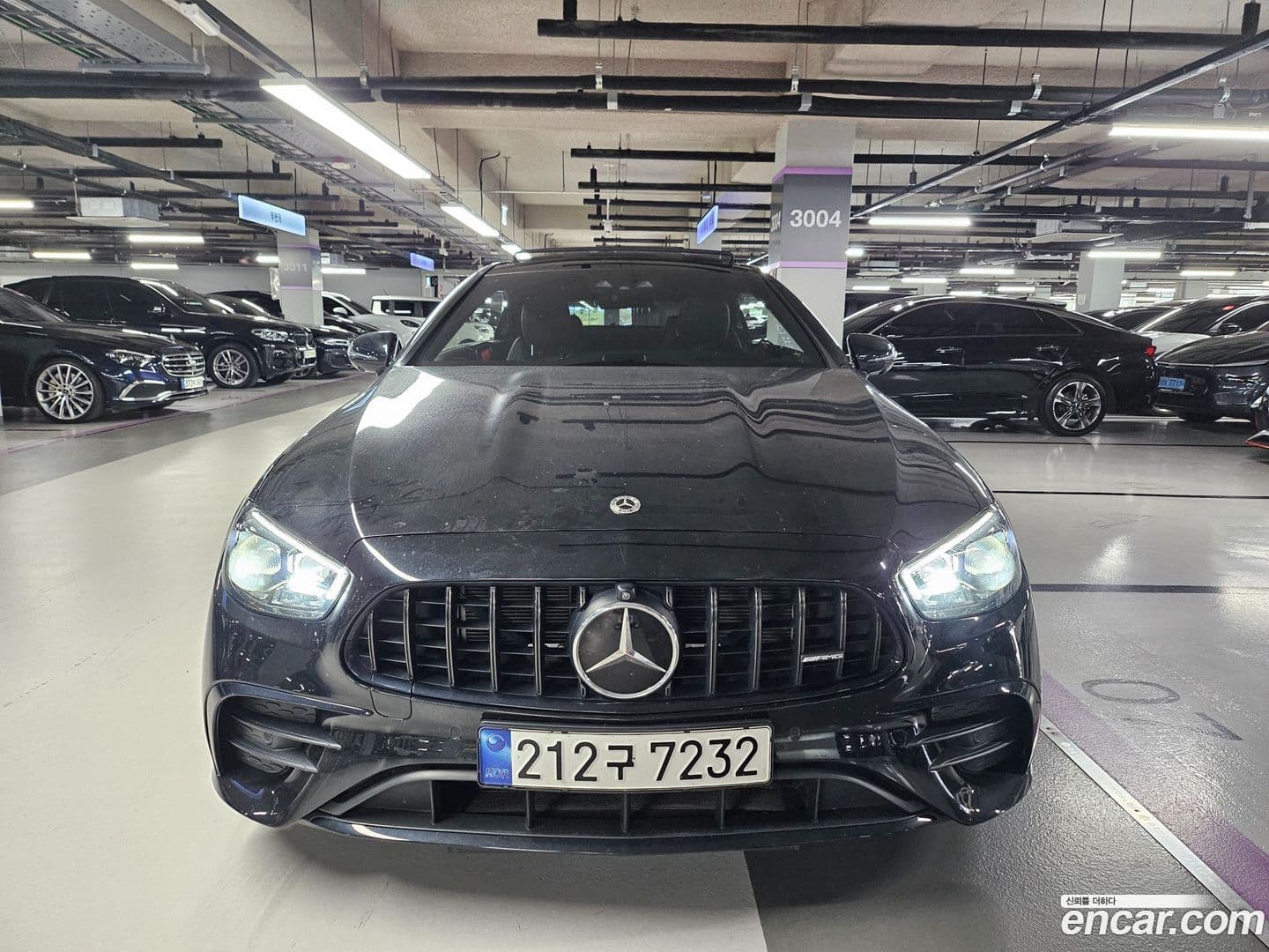 Main__Slider__Photo:E-Class Mercedes-Benz 2023.1-0