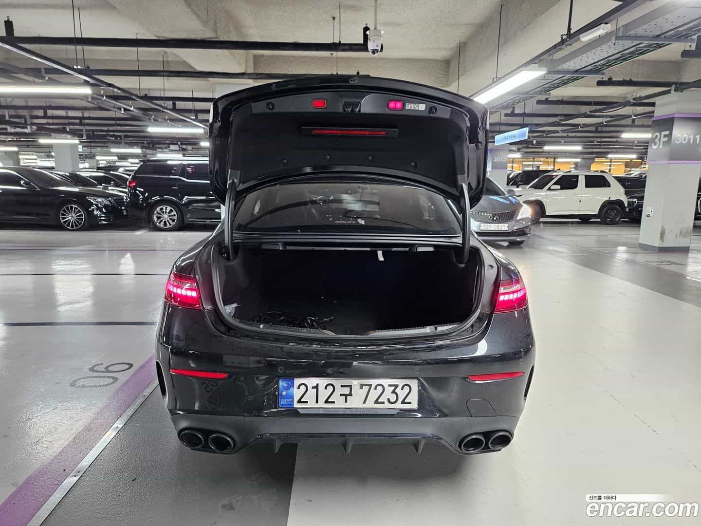 E-Class Mercedes-Benz 2023.1-OUTER-003