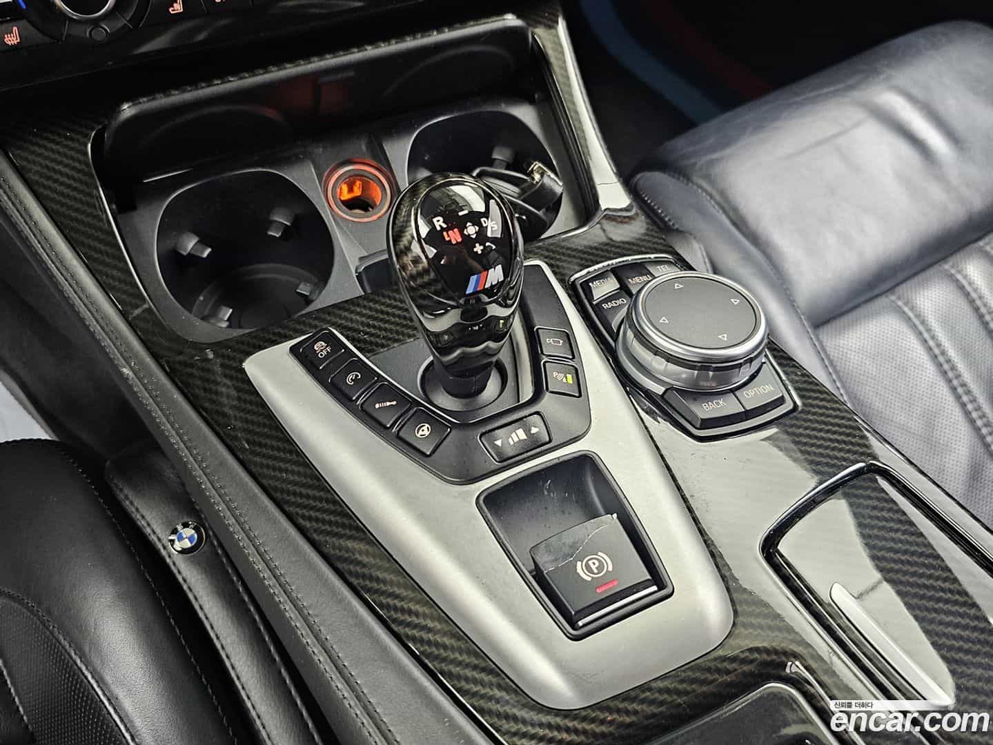 M5 BMW 2015.5-INNER-009