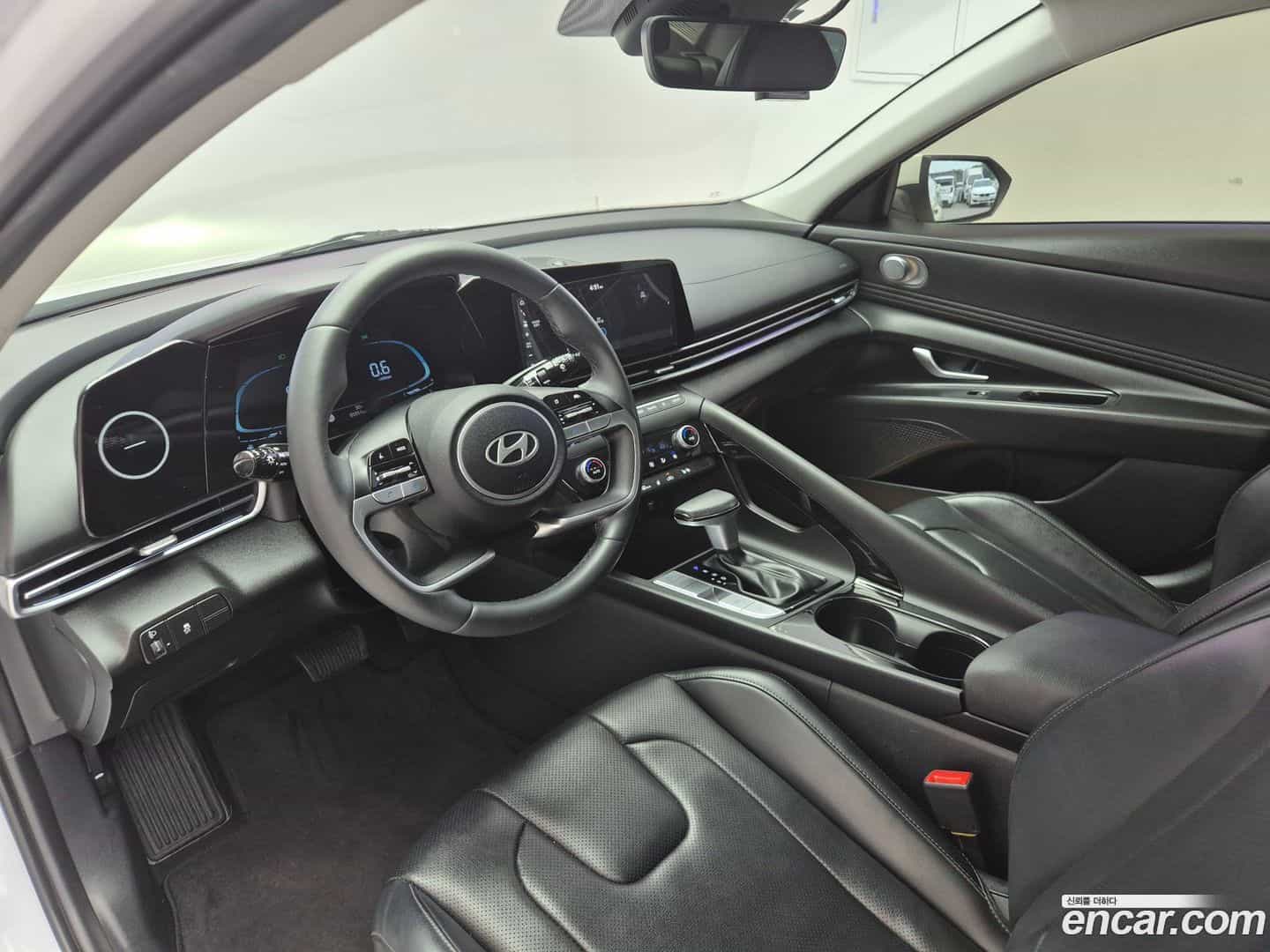 AVANTE Hyundai 2023.3-INNER-008