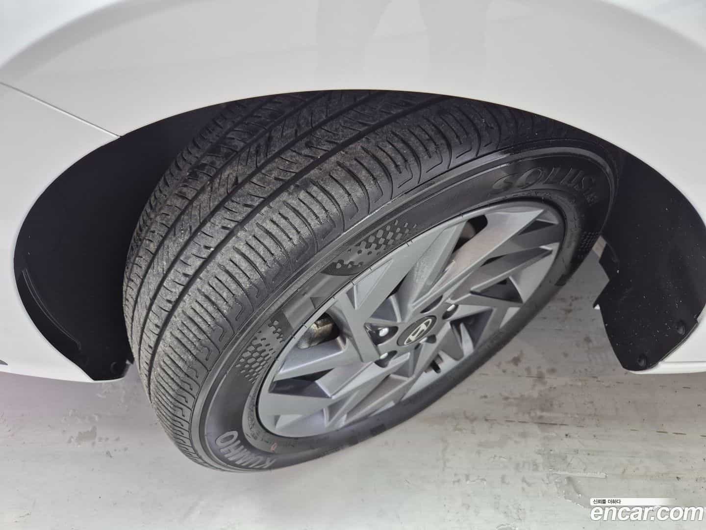 AVANTE Hyundai 2023.3-OPTION-023