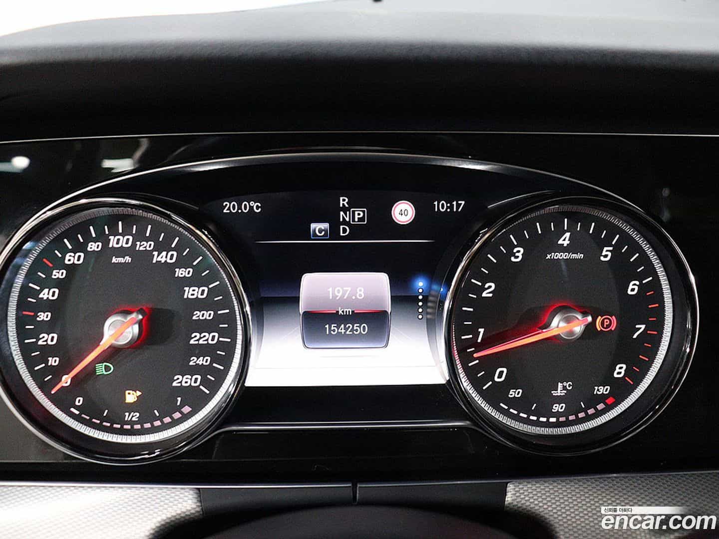 E-Class Mercedes-Benz 2018.2-OUTER-006