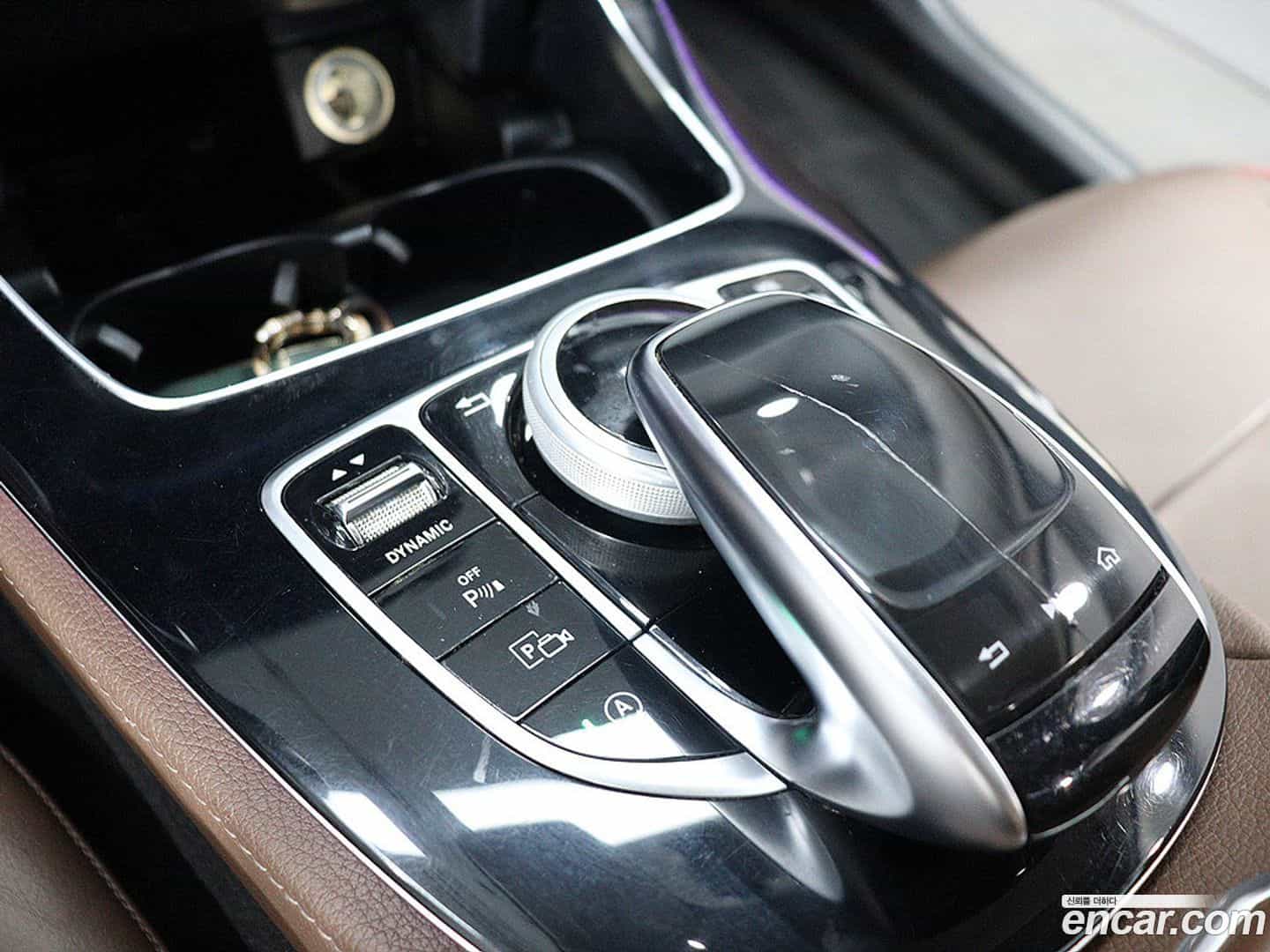 E-Class Mercedes-Benz 2018.2-OPTION-015