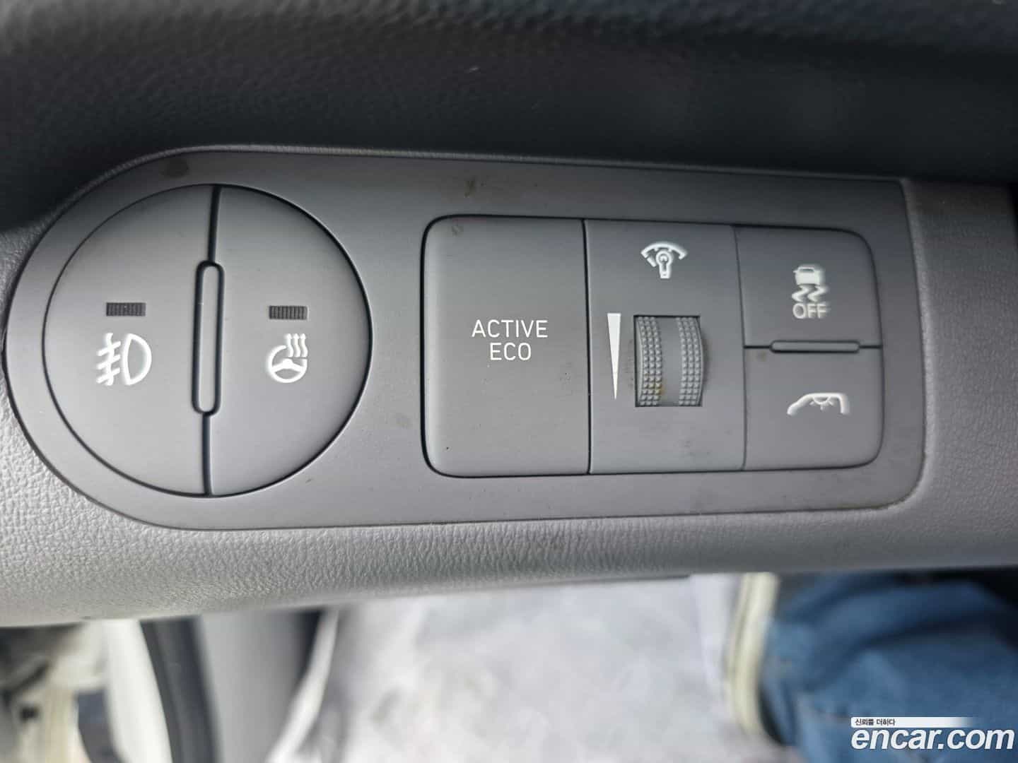 Starex Hyundai 2019.0-OPTION-017