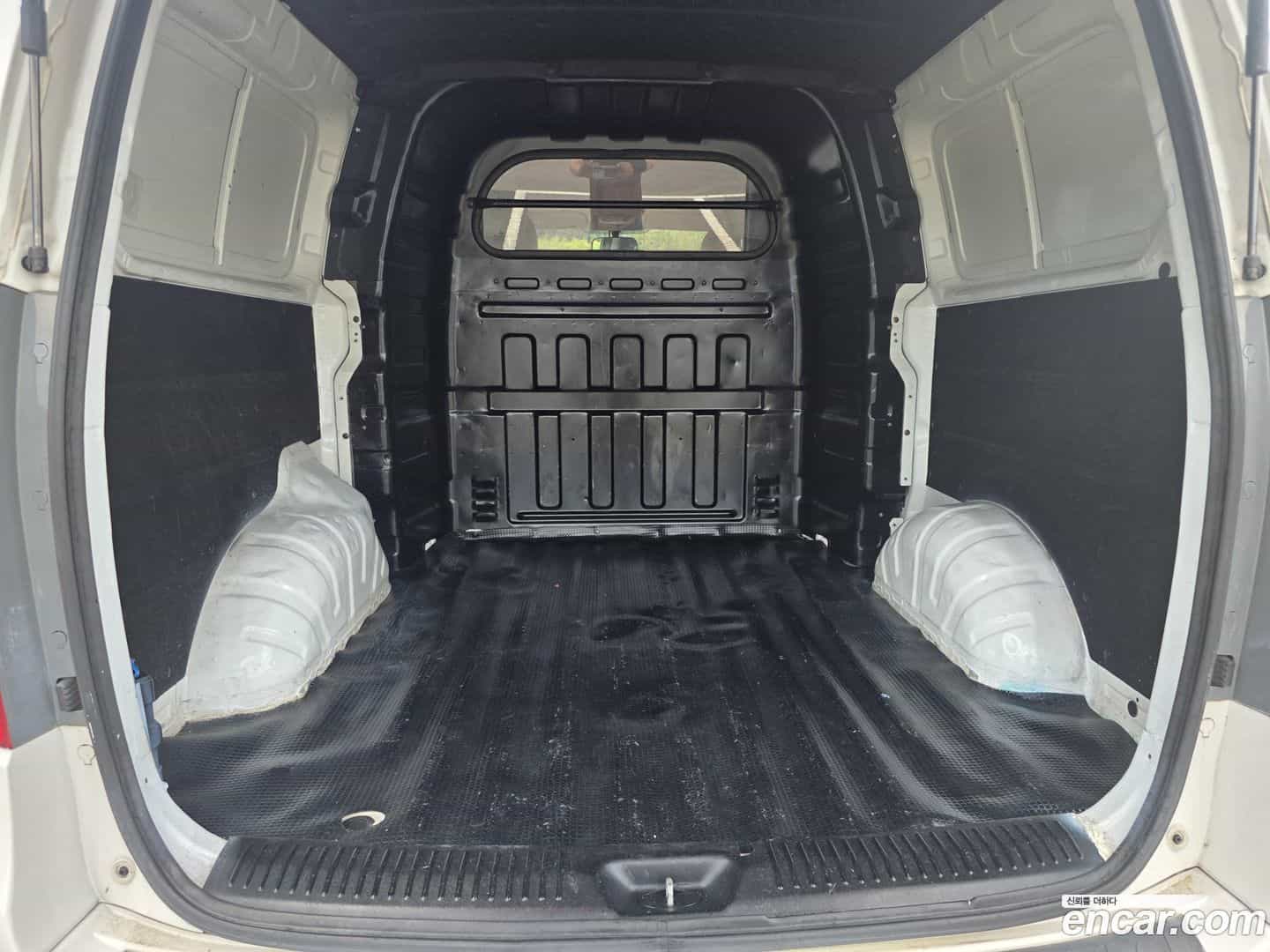 Starex Hyundai 2019.0-OPTION-018