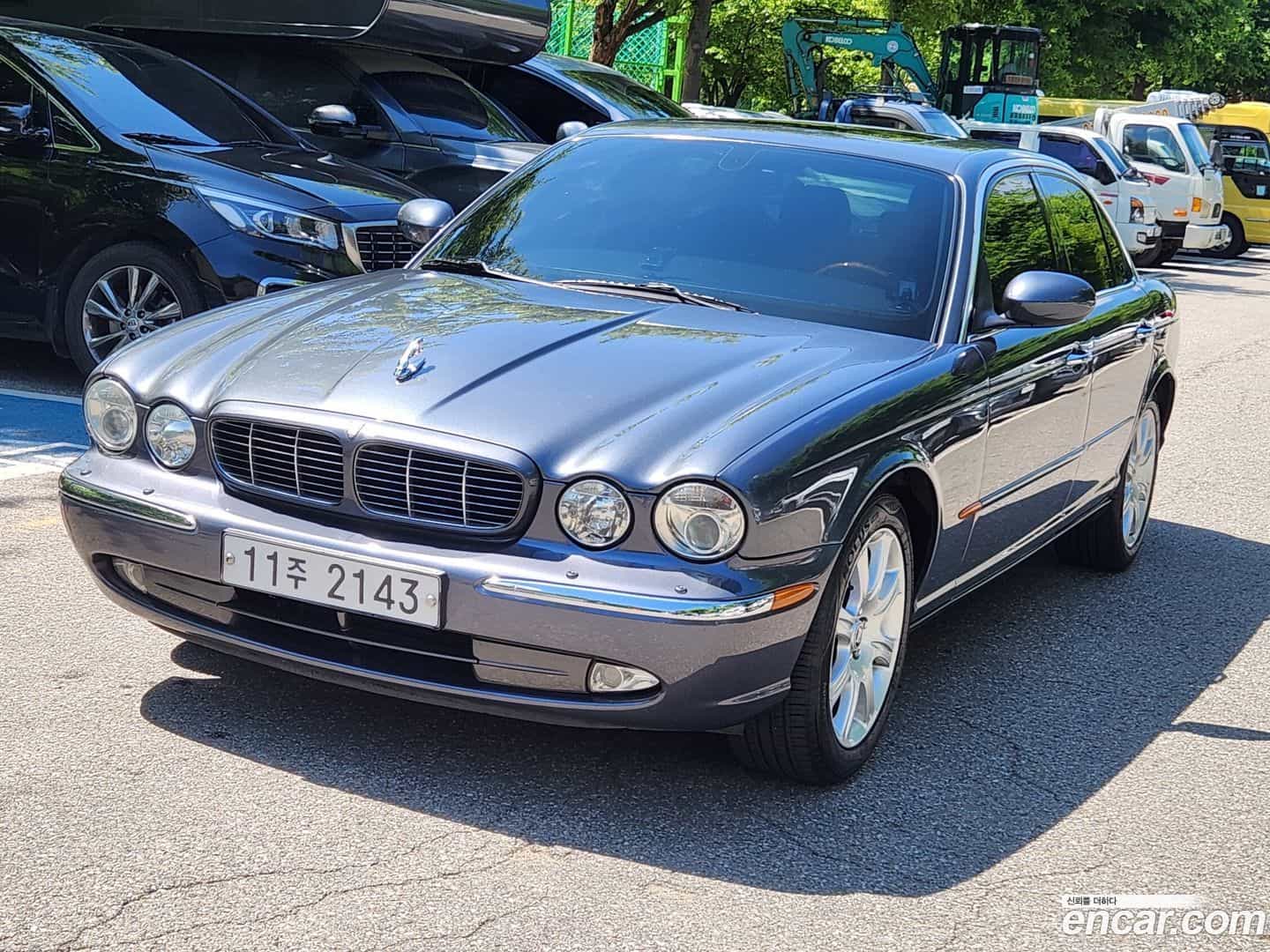 XJ-8 Jaguar 2005.5-OUTER-002