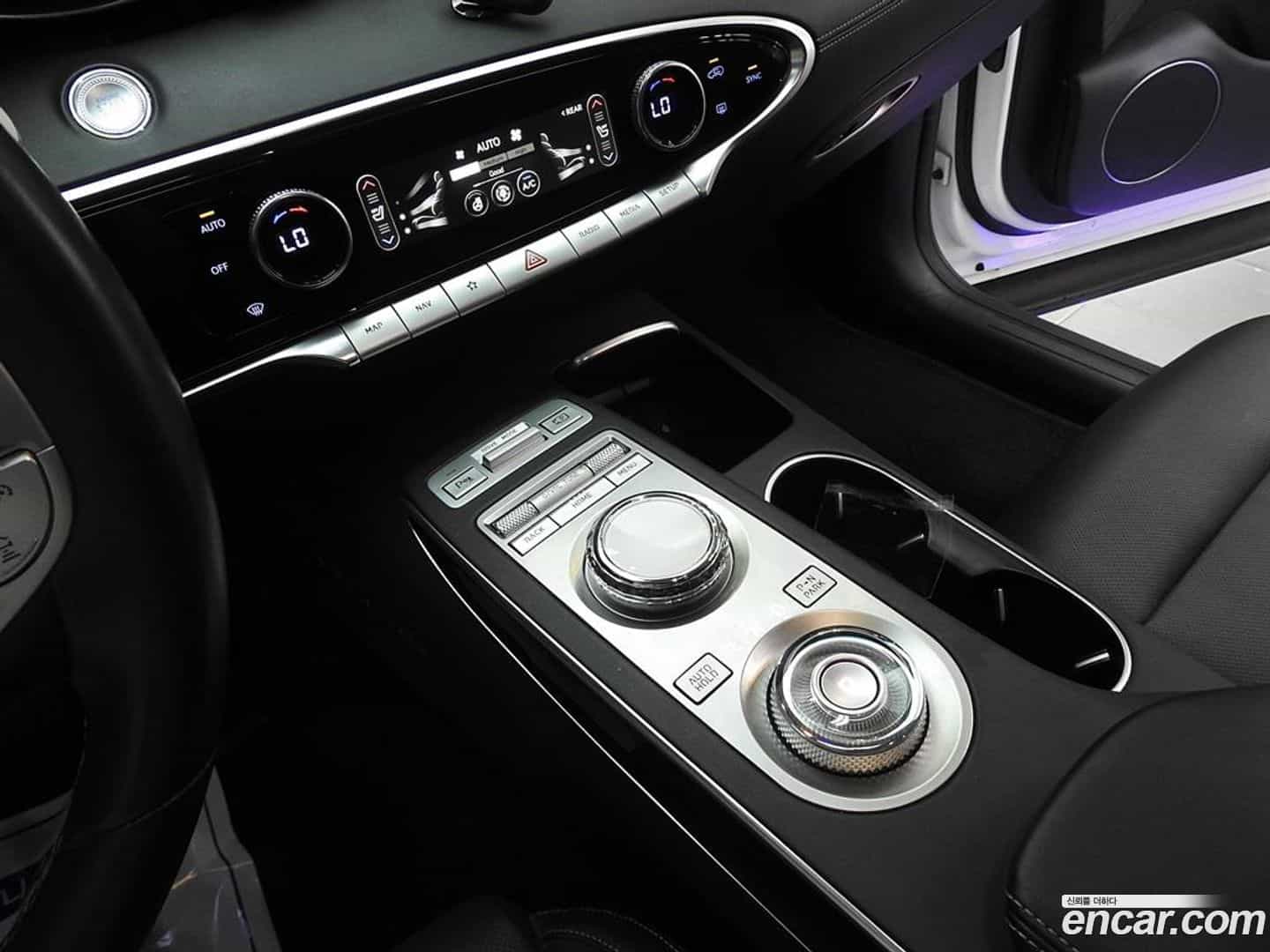 GV70 Genesis 2021.11-INNER-007