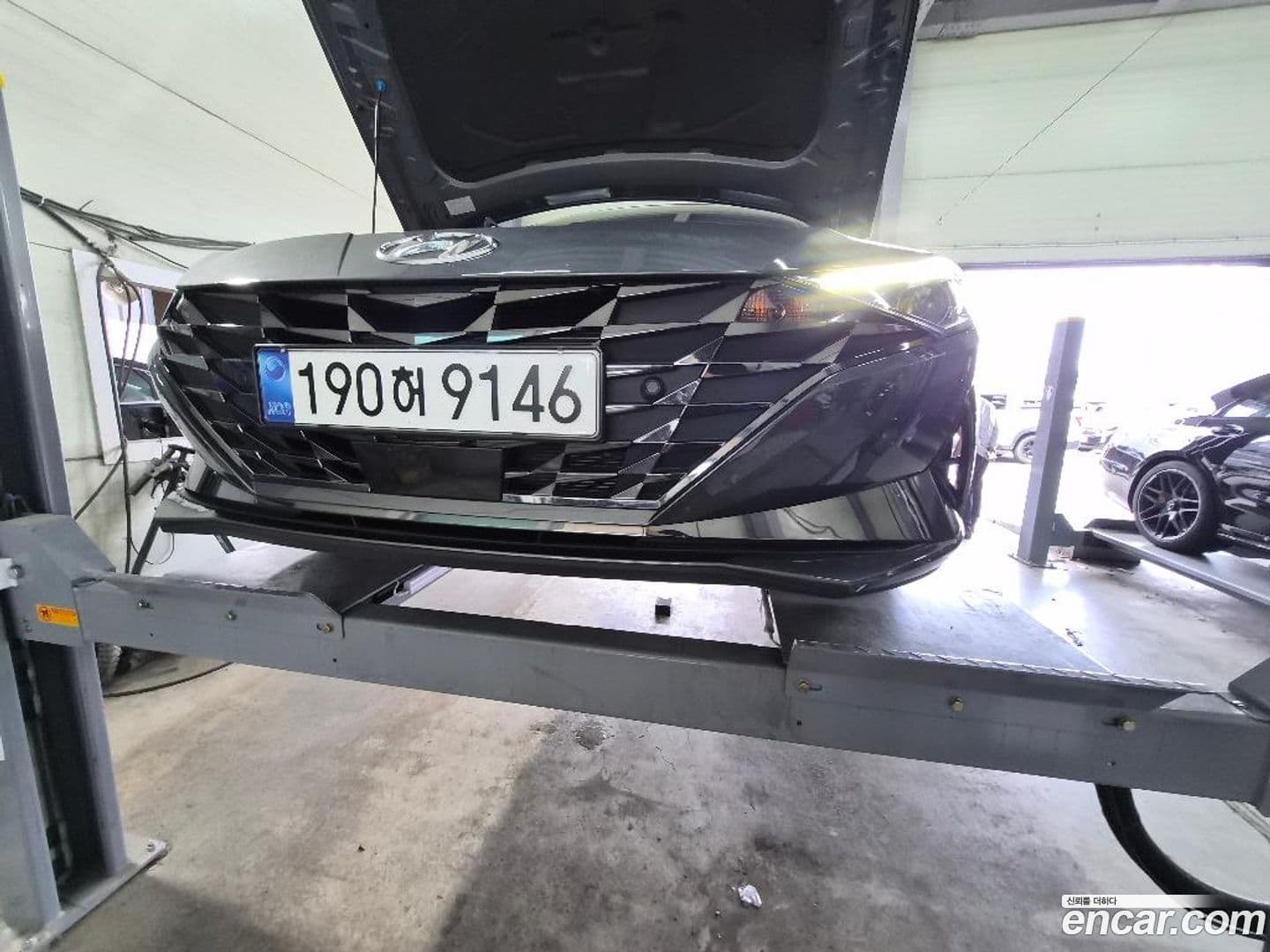 Main__Slider__Photo:AVANTE Hyundai 2022.9-0
