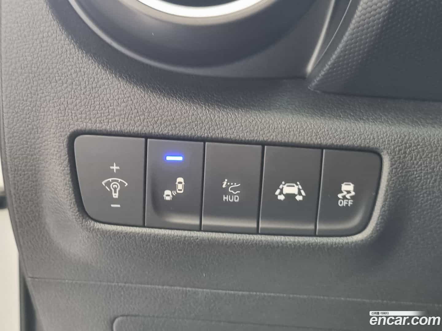 Kona Hyundai 2019.10-OPTION-020