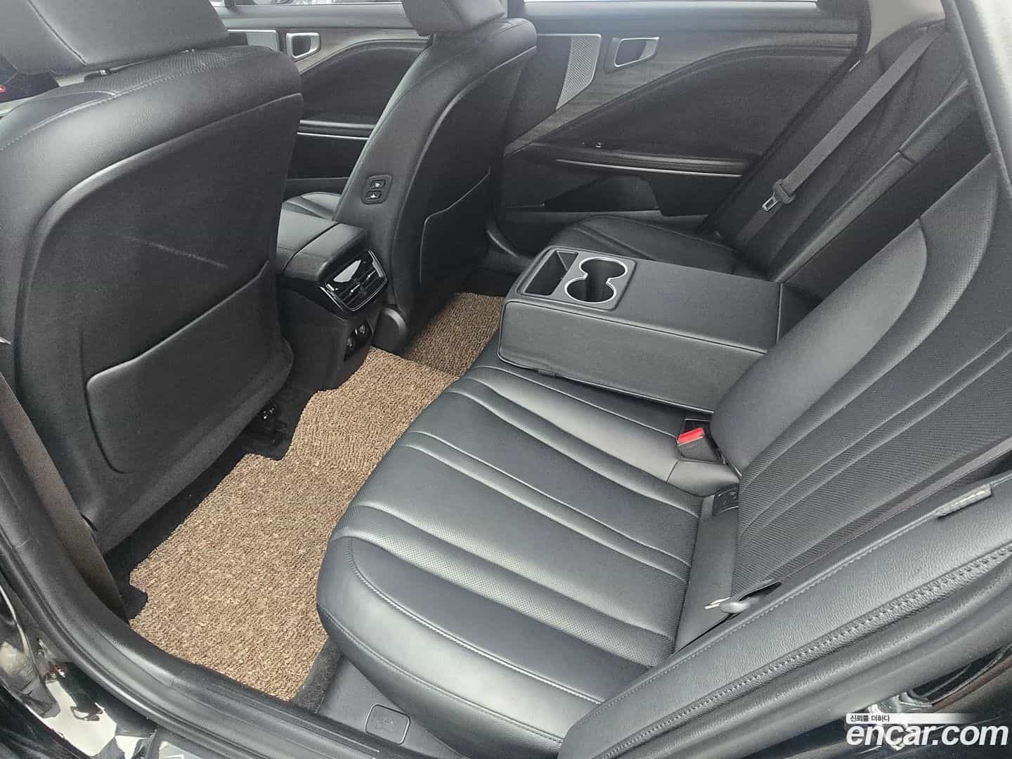 K8 Kia 2021.4-OPTION-023