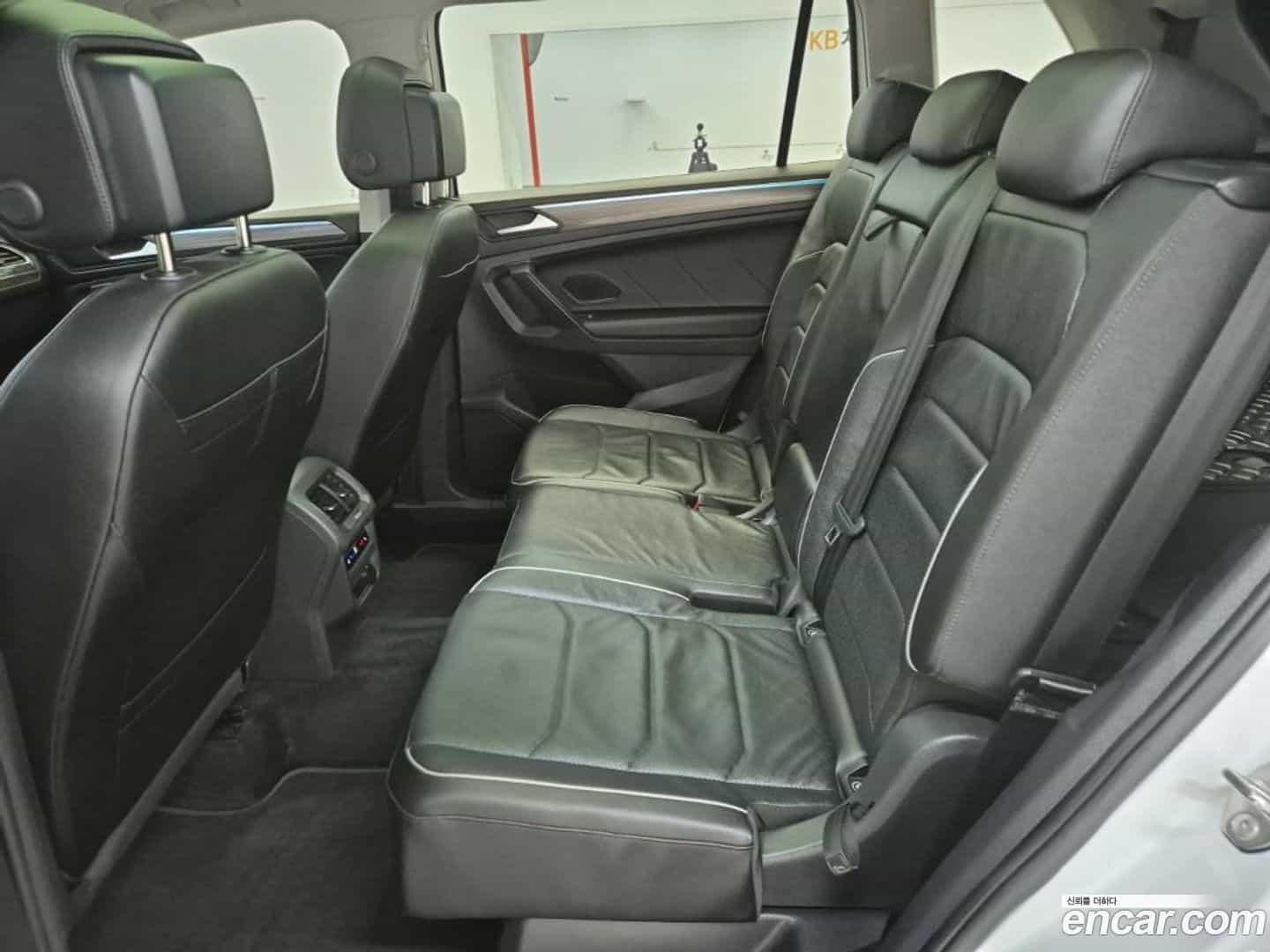 Tiguan Volkswagen 2023.5-OPTION-016