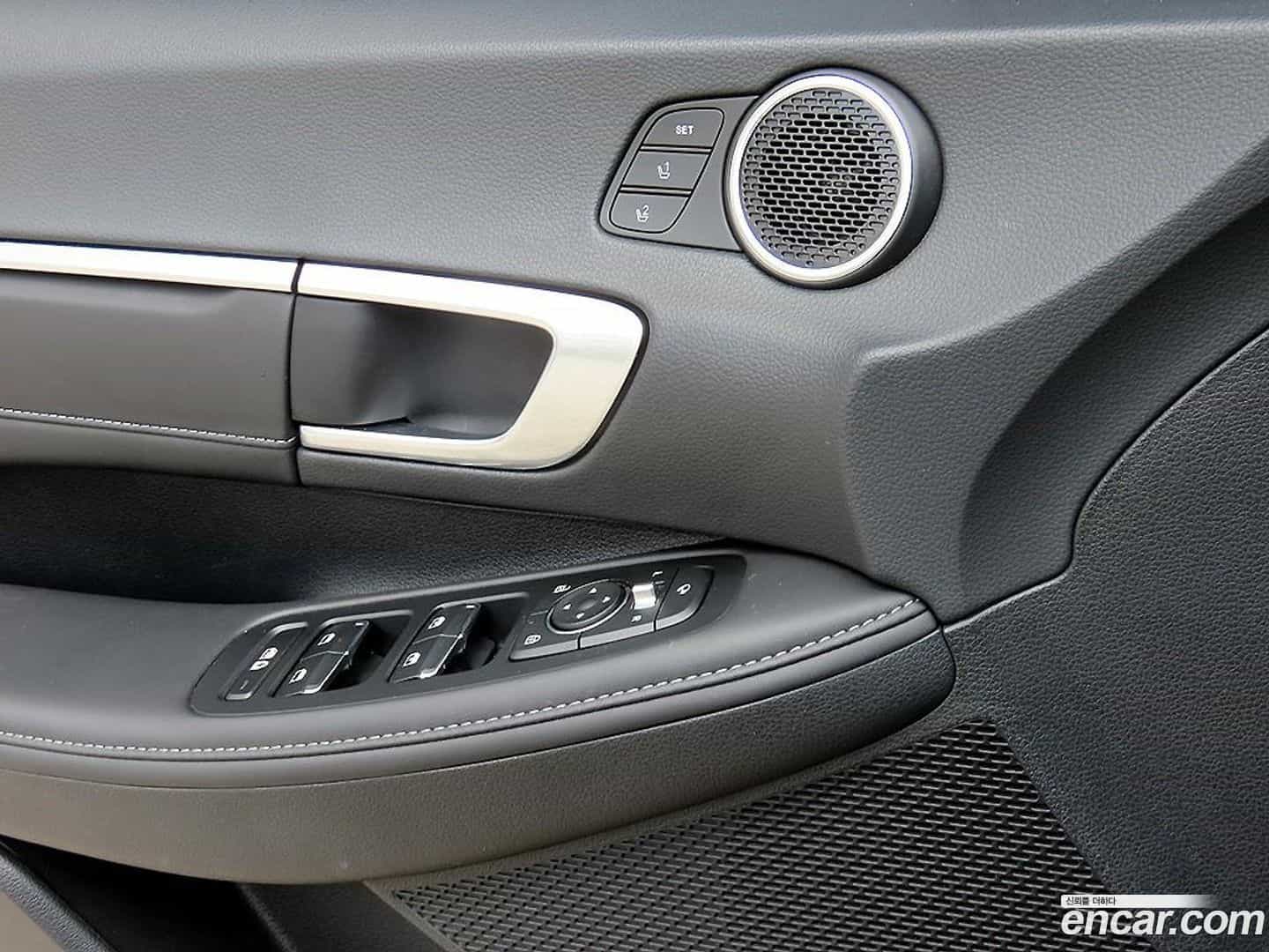 Sonata Hyundai 2022.3-OPTION-015