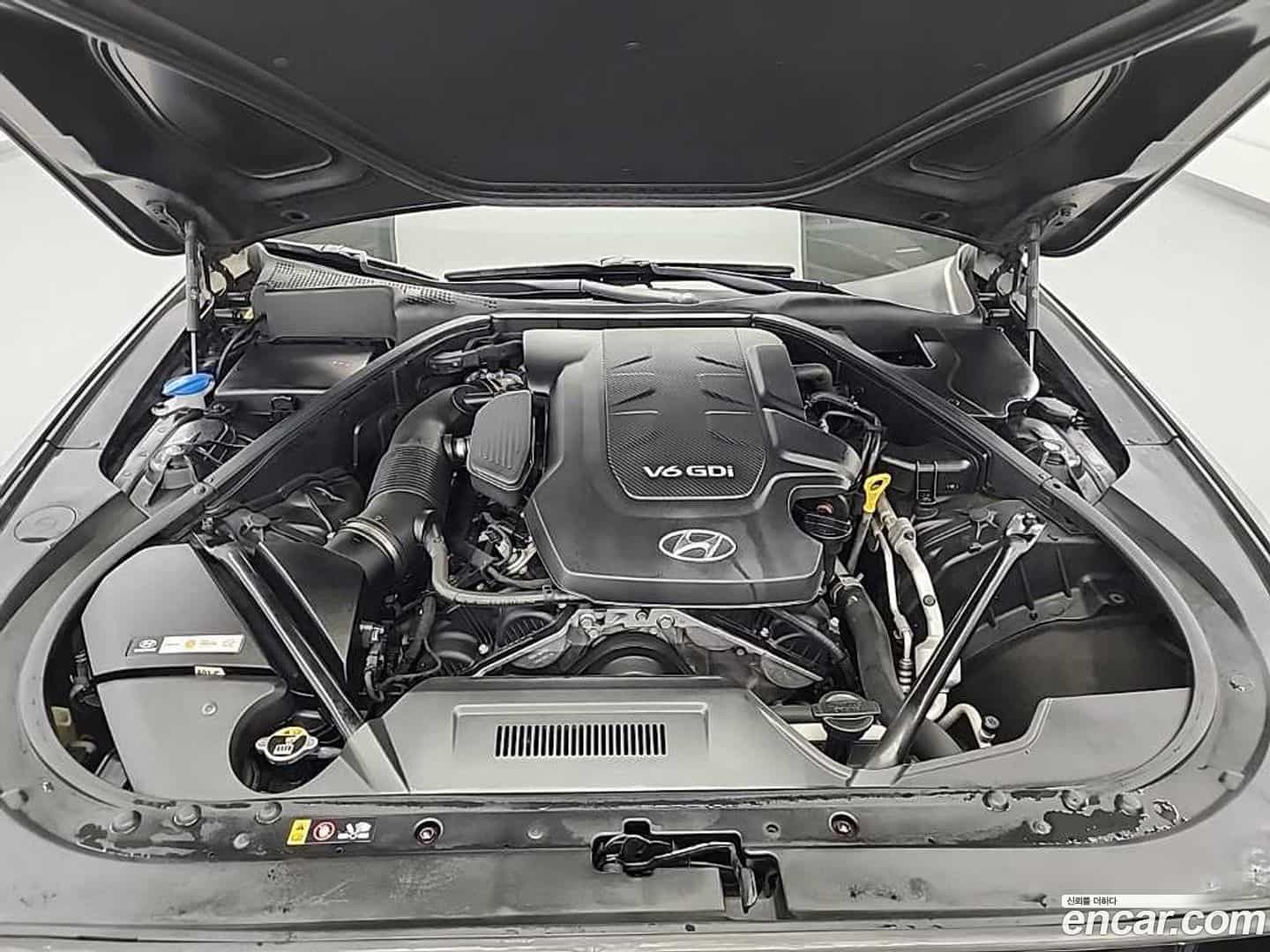 Genesis Hyundai 2015.3-OUTER-006