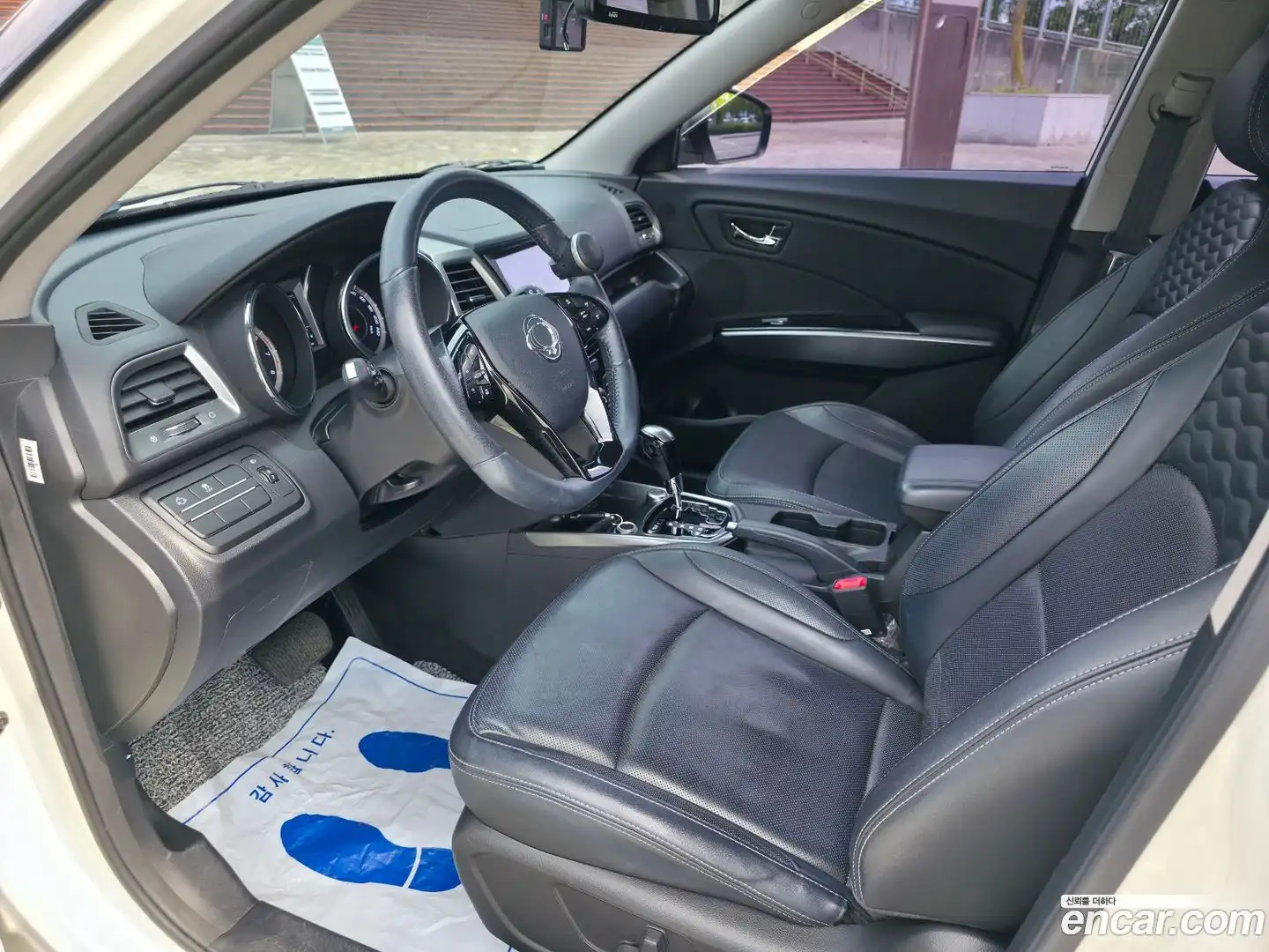 TIBOLI KG Mobility 2018.3-INNER-010