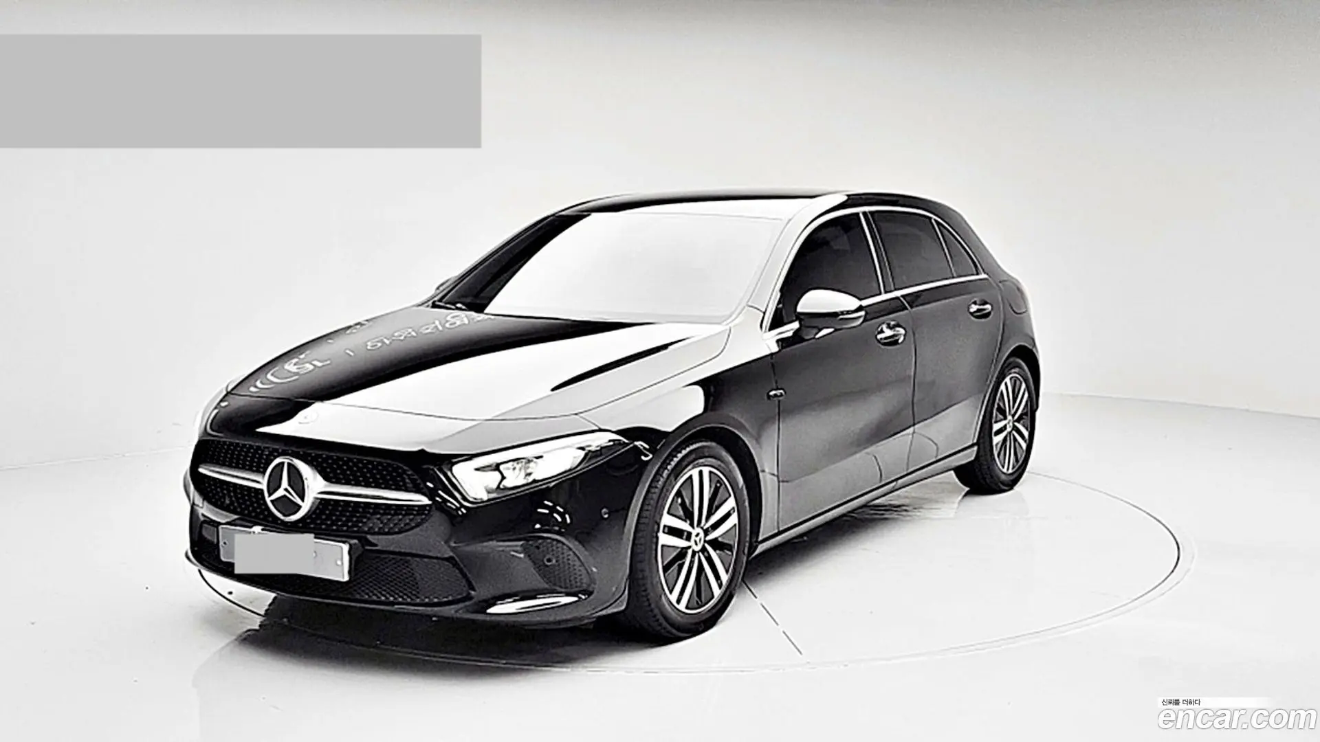 Main__Slider__Photo:A-Class Mercedes-Benz 2021.4-0