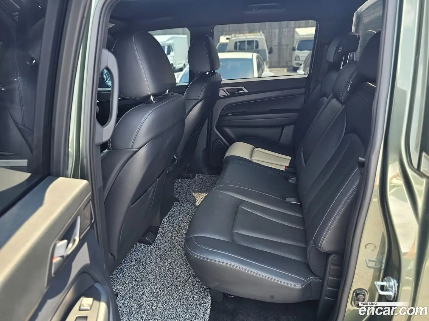 Rexton KG Mobility 2022.5-OPTION-015