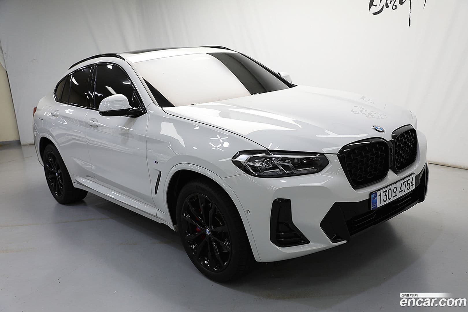 Main__Slider__Photo:X4 BMW 2025.2-0