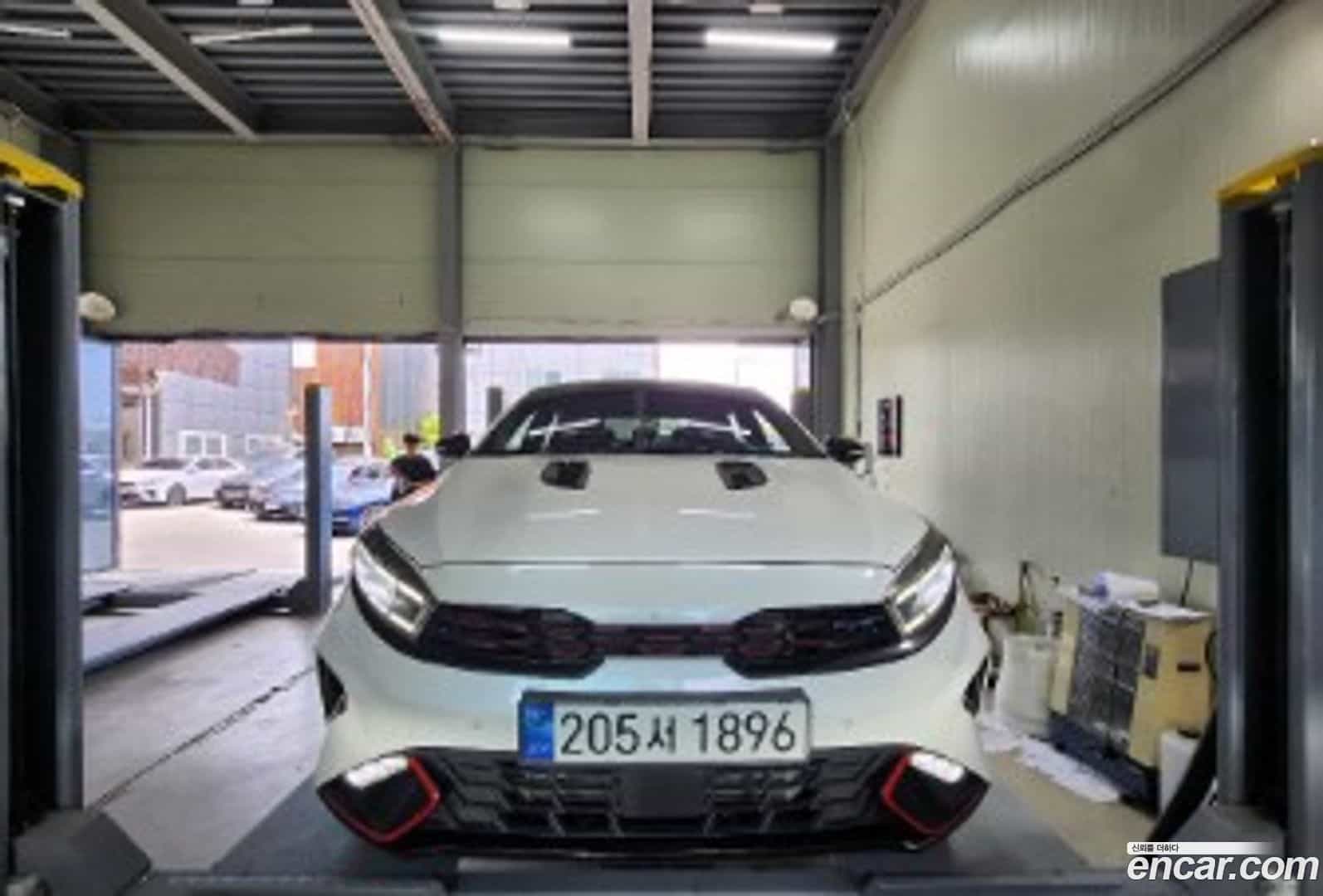K3 Kia 2024.3-OUTER-001