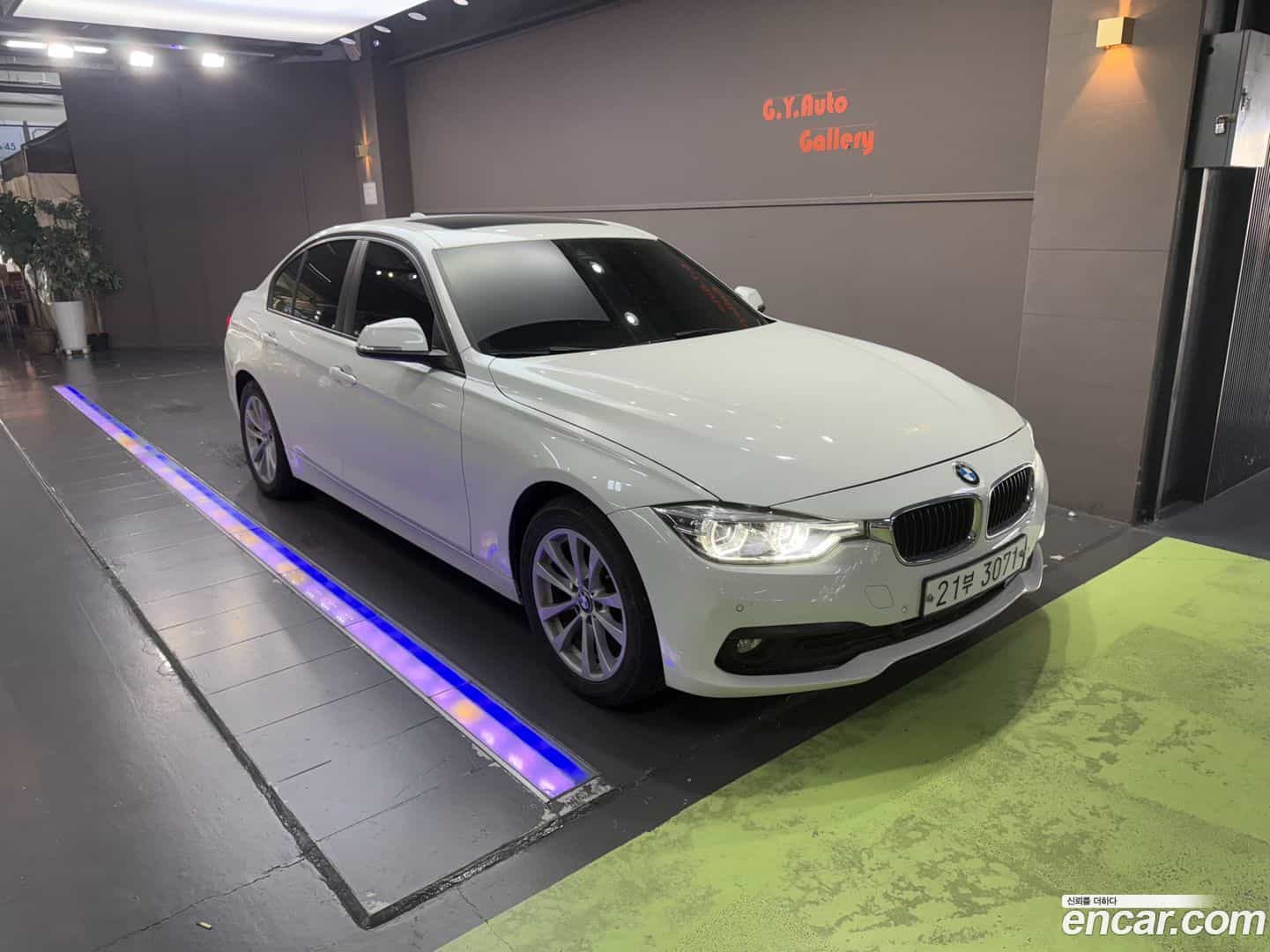 3-Series BMW 2018.1-OUTER-001
