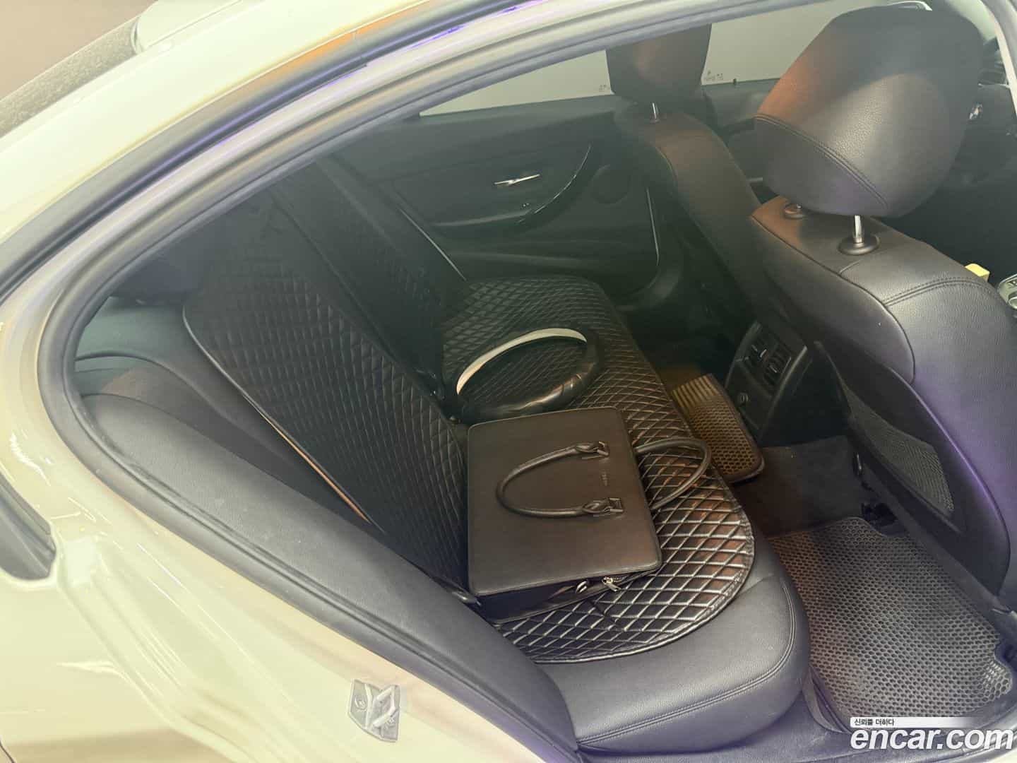 3-Series BMW 2018.1-INNER-007