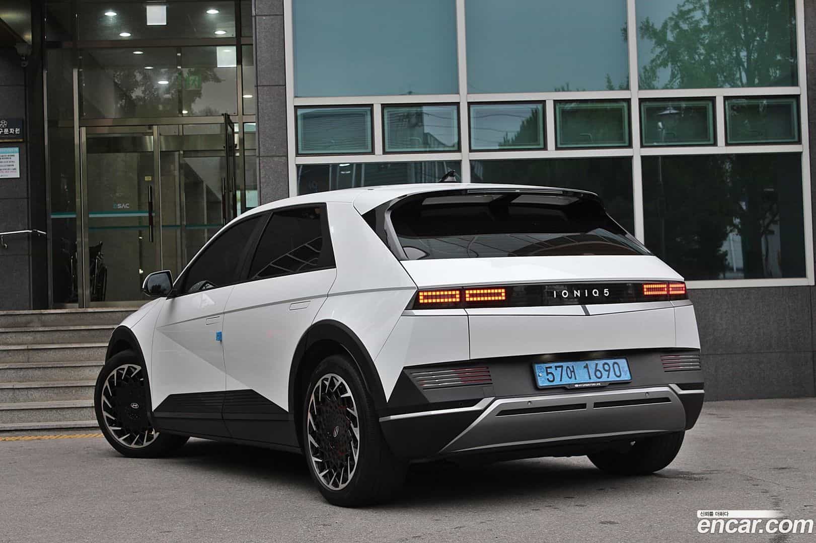 Ioniq5 Hyundai 2022.9-OUTER-005