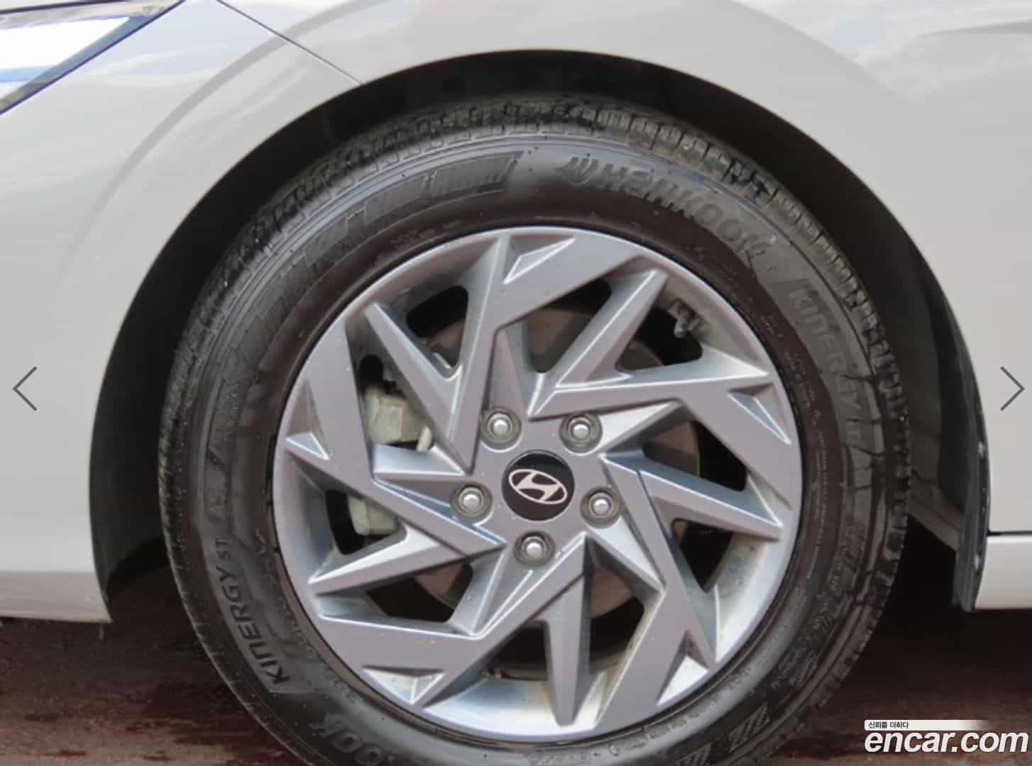 AVANTE Hyundai 2023.5-OPTION-024