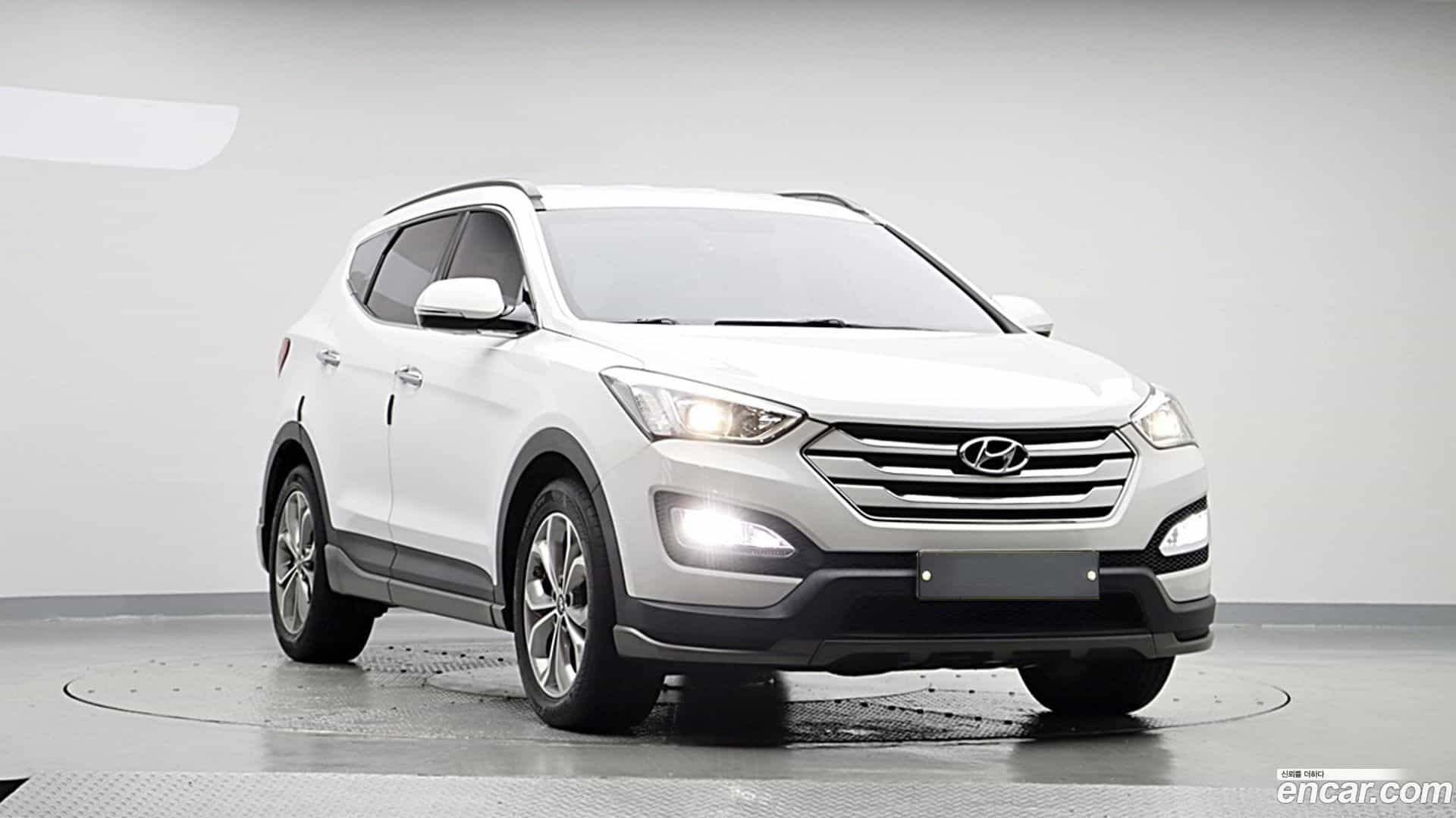 Santafe Hyundai 2014.11-OUTER-003