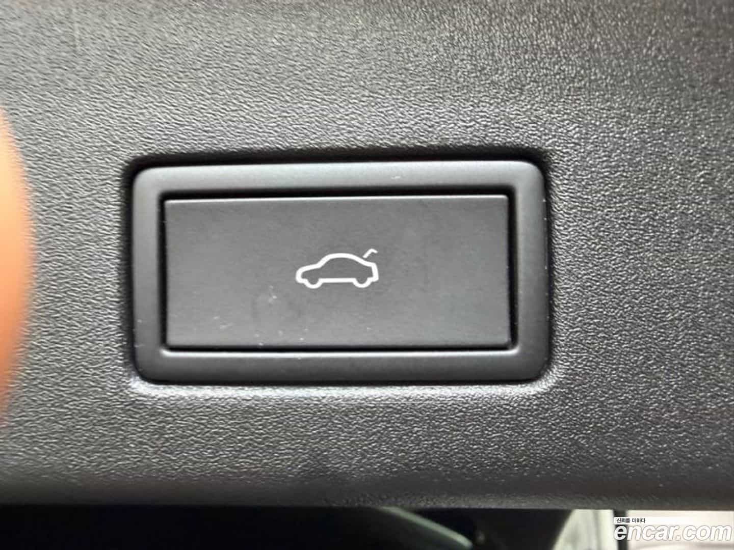 ID.4 Volkswagen 2023.11-OPTION-022