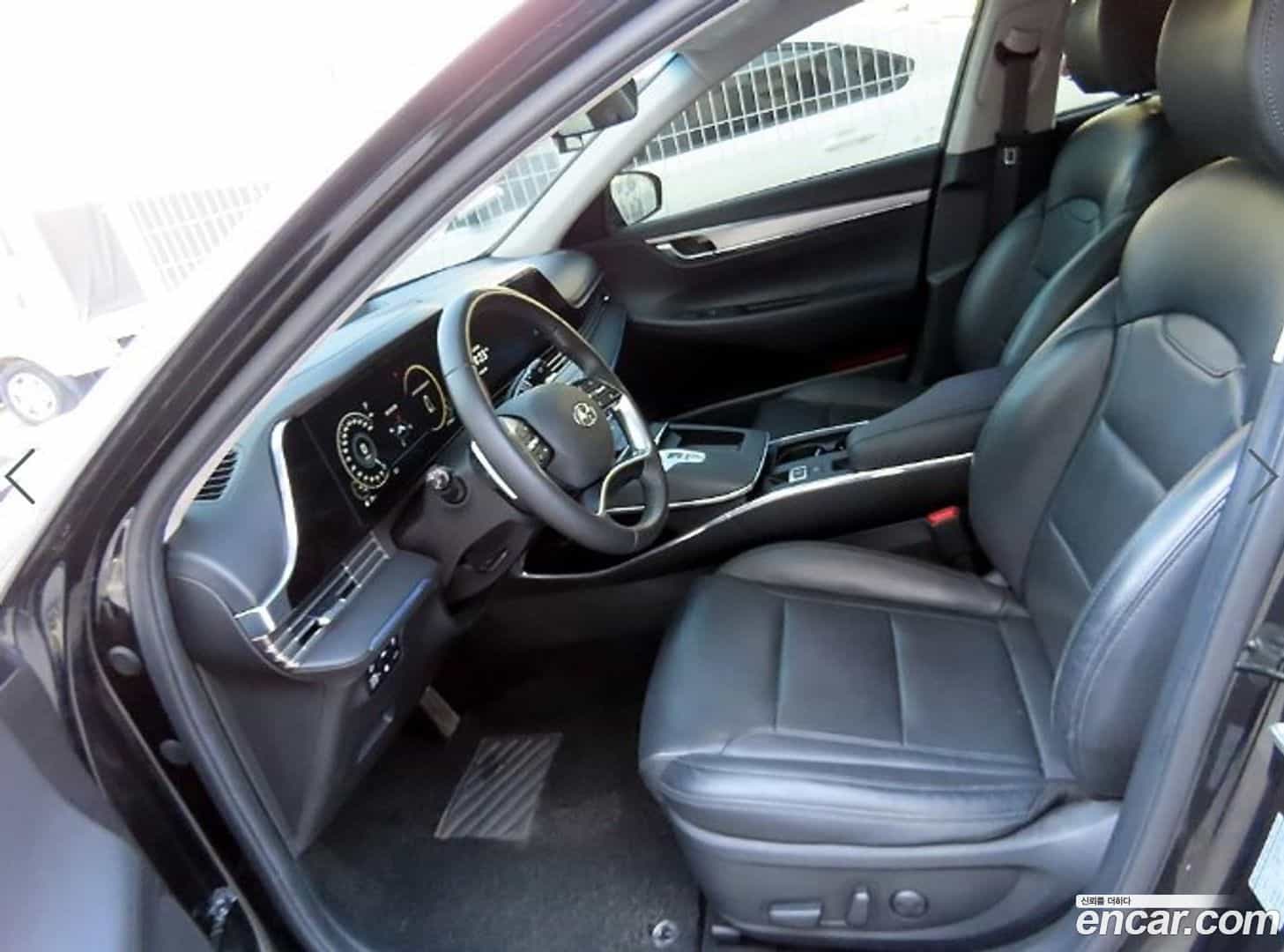 Grandeur Hyundai 2022.6-OUTER-005