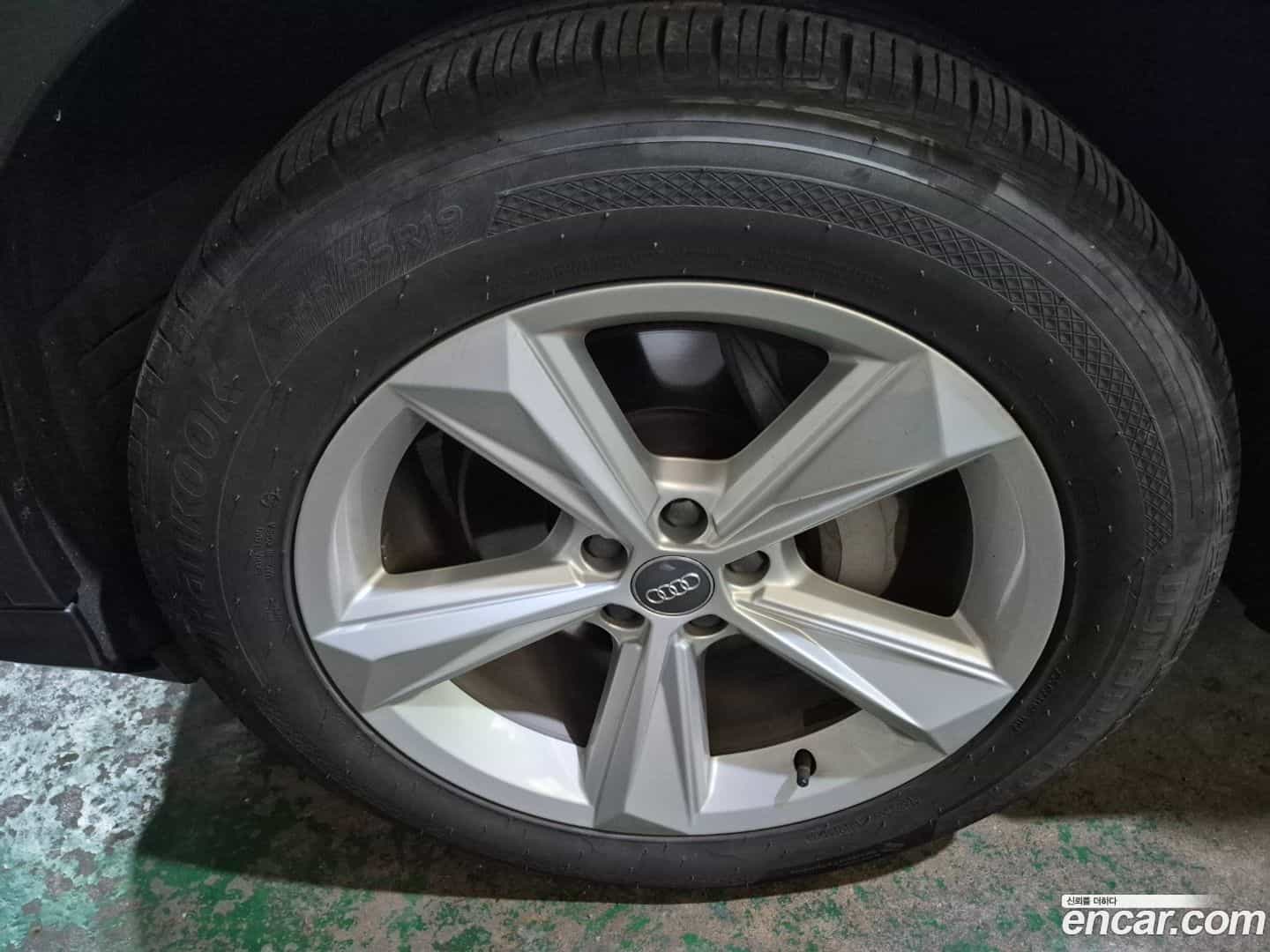 Q7 Audi 2021.1-INNER-010