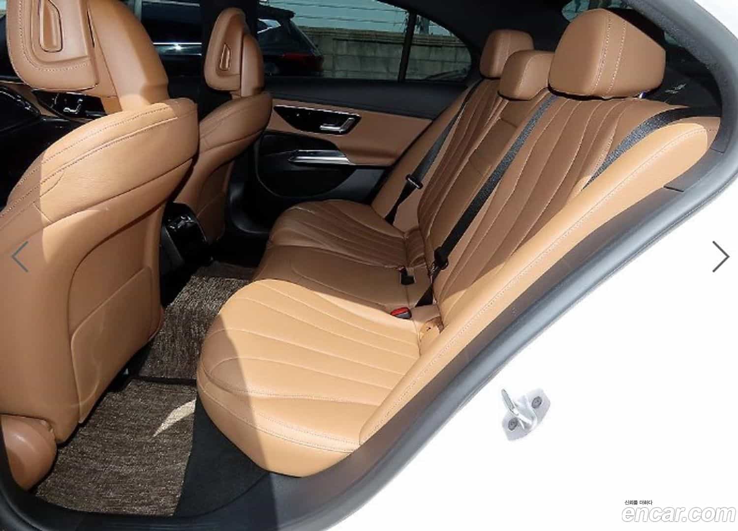 E-Class Mercedes-Benz 2025.3-OUTER-006