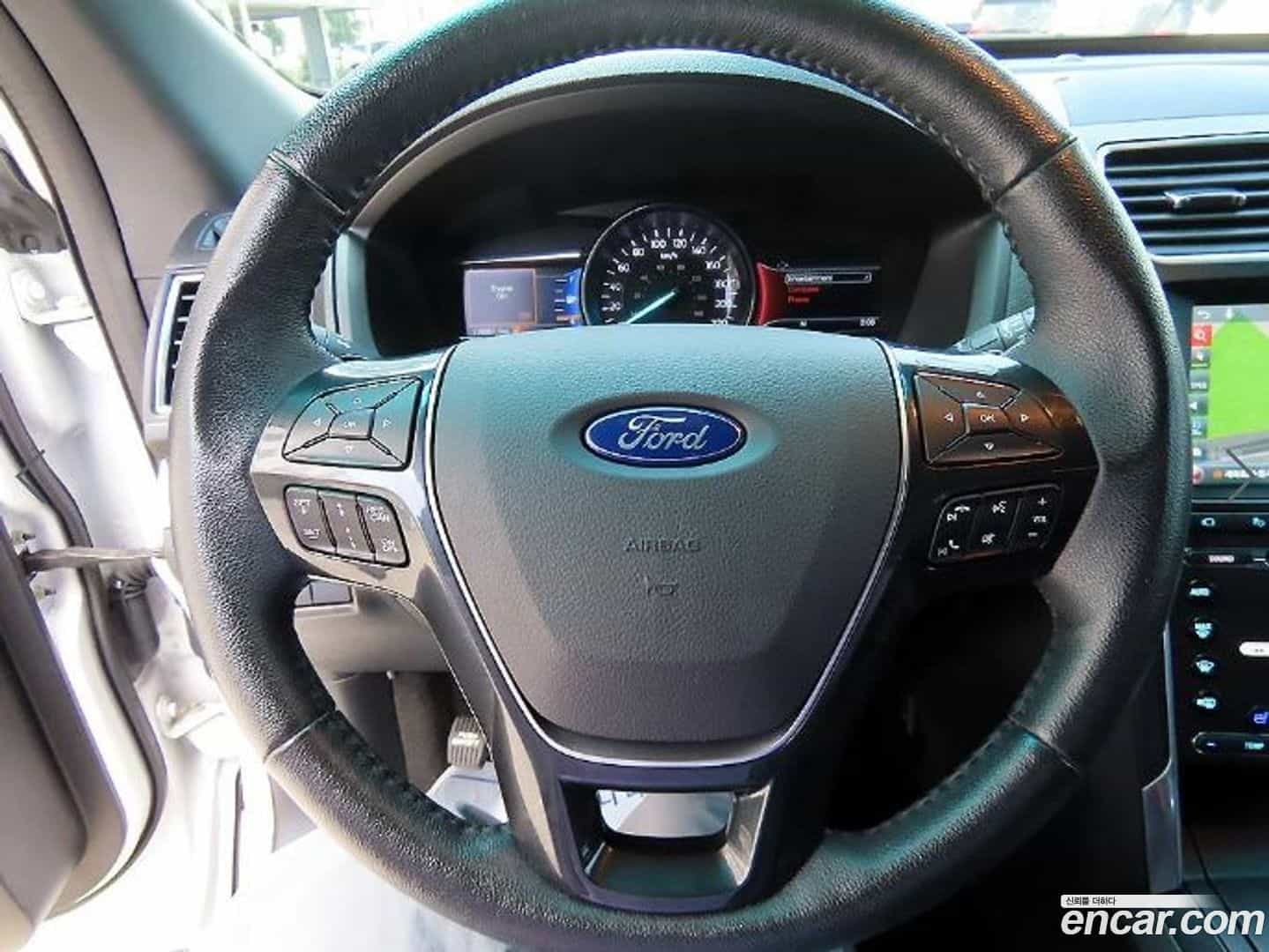 Explorer Ford 2017.1-INNER-008