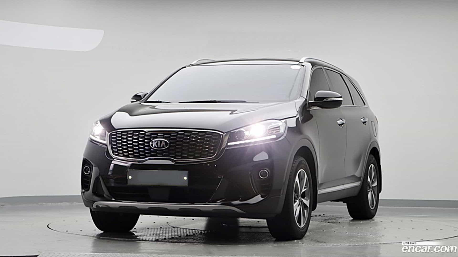 Sorento Kia 2018.11-OUTER-001