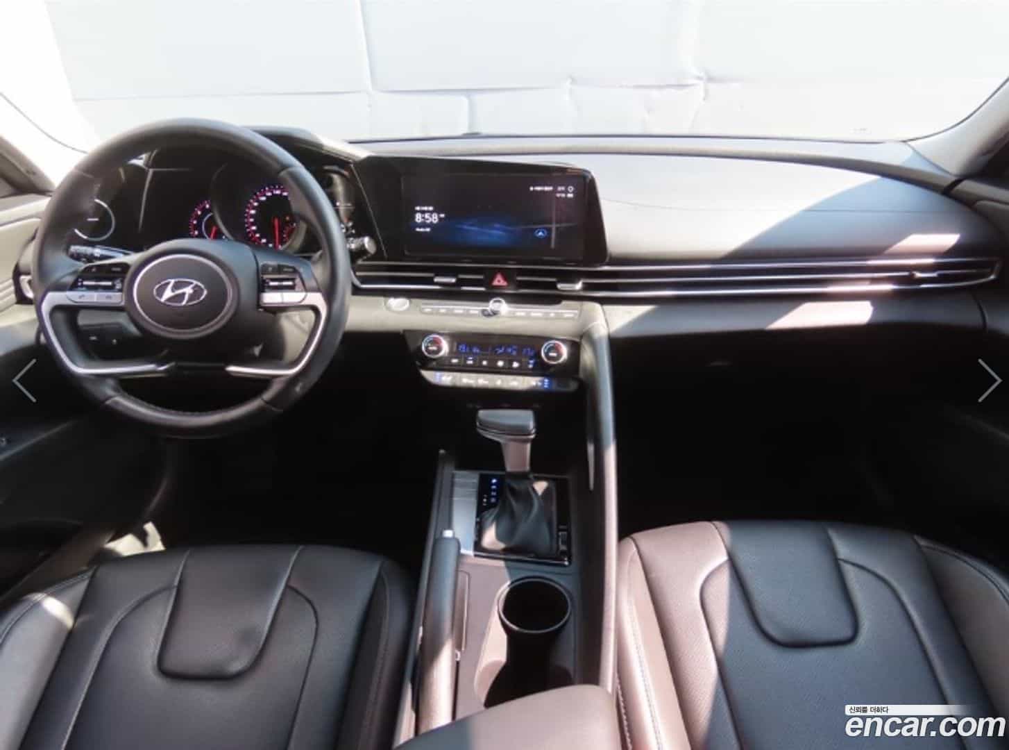 AVANTE Hyundai 2022.8-INNER-007
