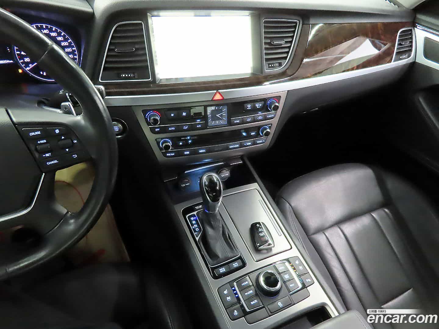 Genesis Hyundai 2015.0-OPTION-016