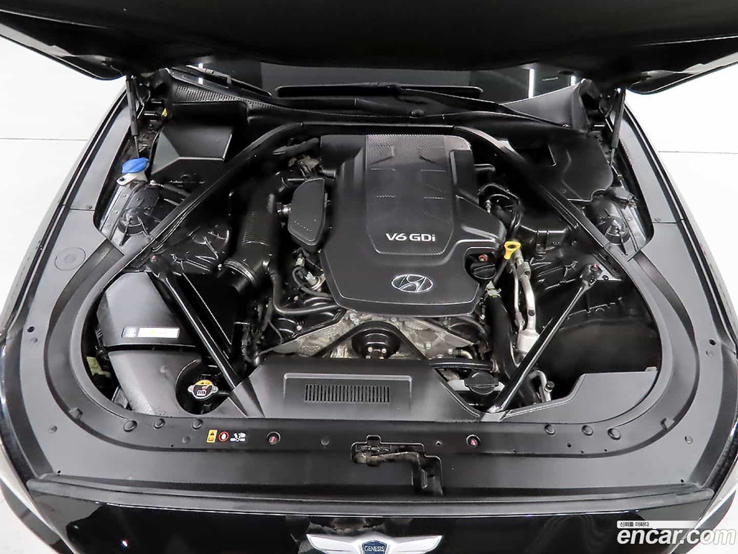 Genesis Hyundai 2015.0-OPTION-023