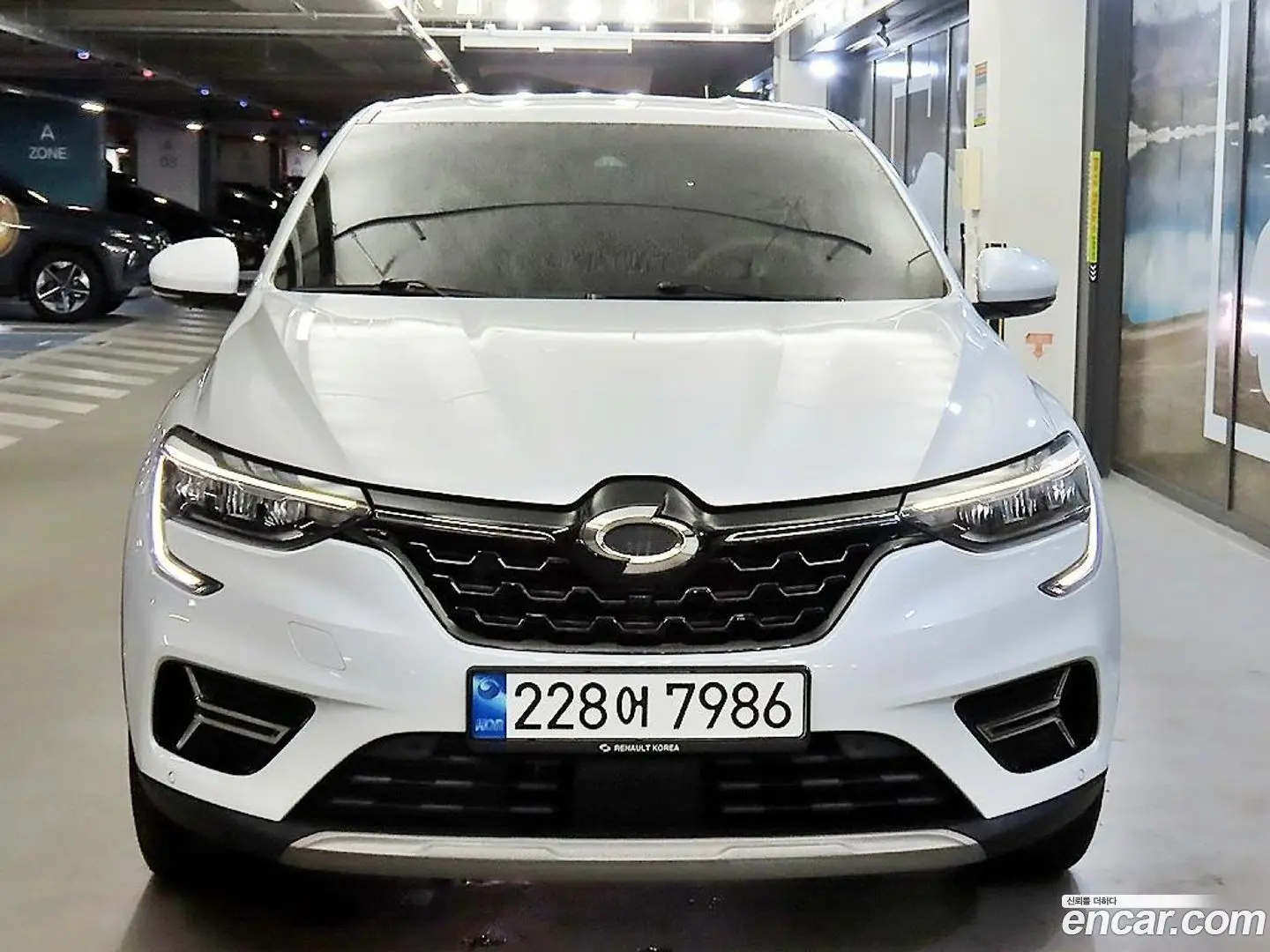 Main__Slider__Photo:XM3 Renault Korea 2023.1-0