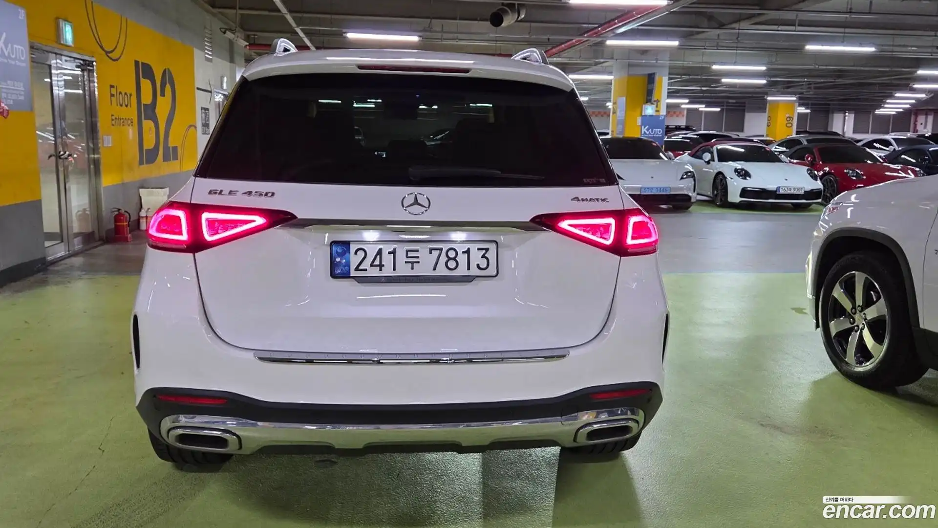 GLE-Class Mercedes-Benz 2021.7-OUTER-005
