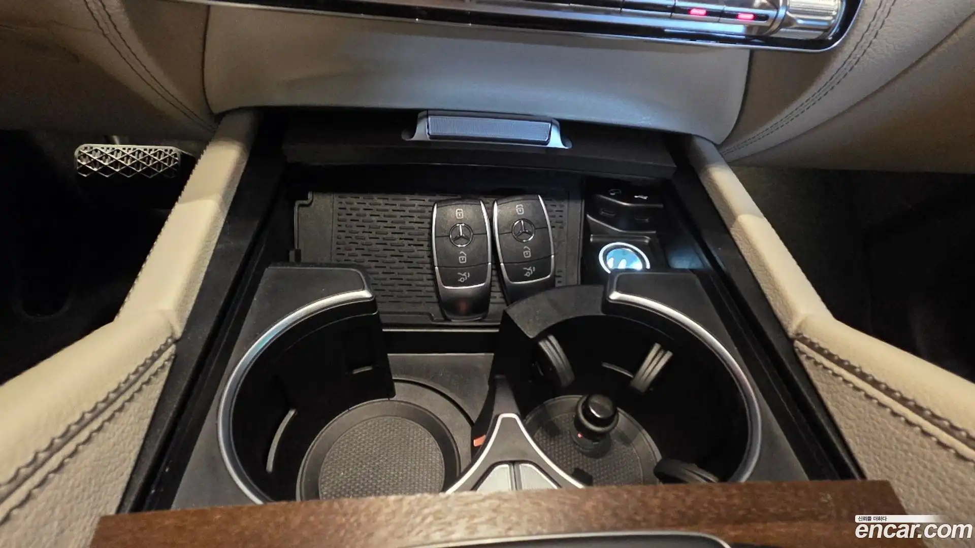 GLE-Class Mercedes-Benz 2021.7-OPTION-017